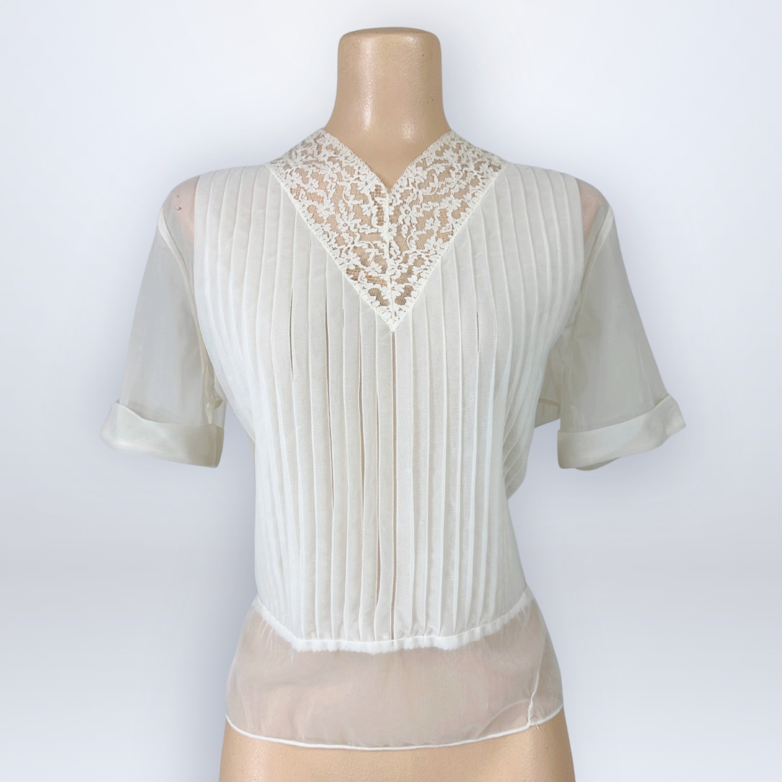 Vintage 1950s Eclipse Seattle Sheer Ecru Nylon Pleated Lace Blouse Button Back