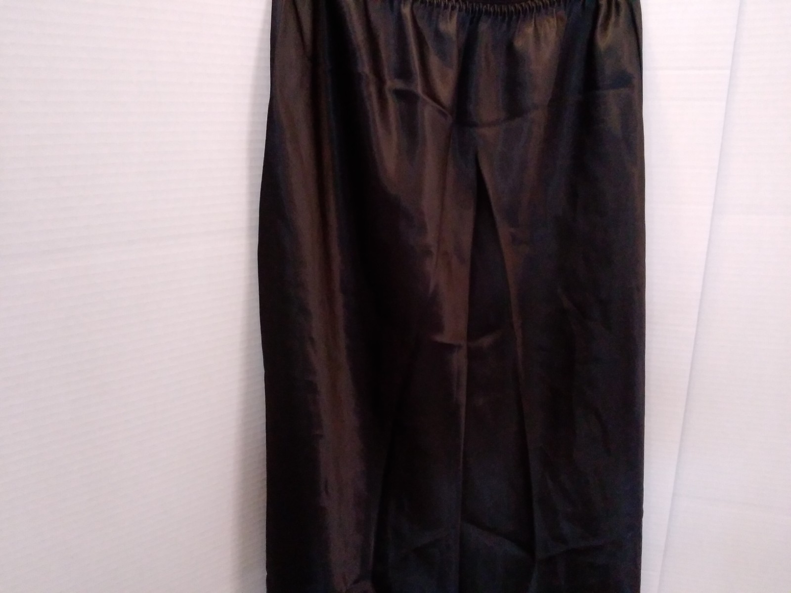 Skirt Half Slip Black Shiny Silky Glossy Farr West Style M-L