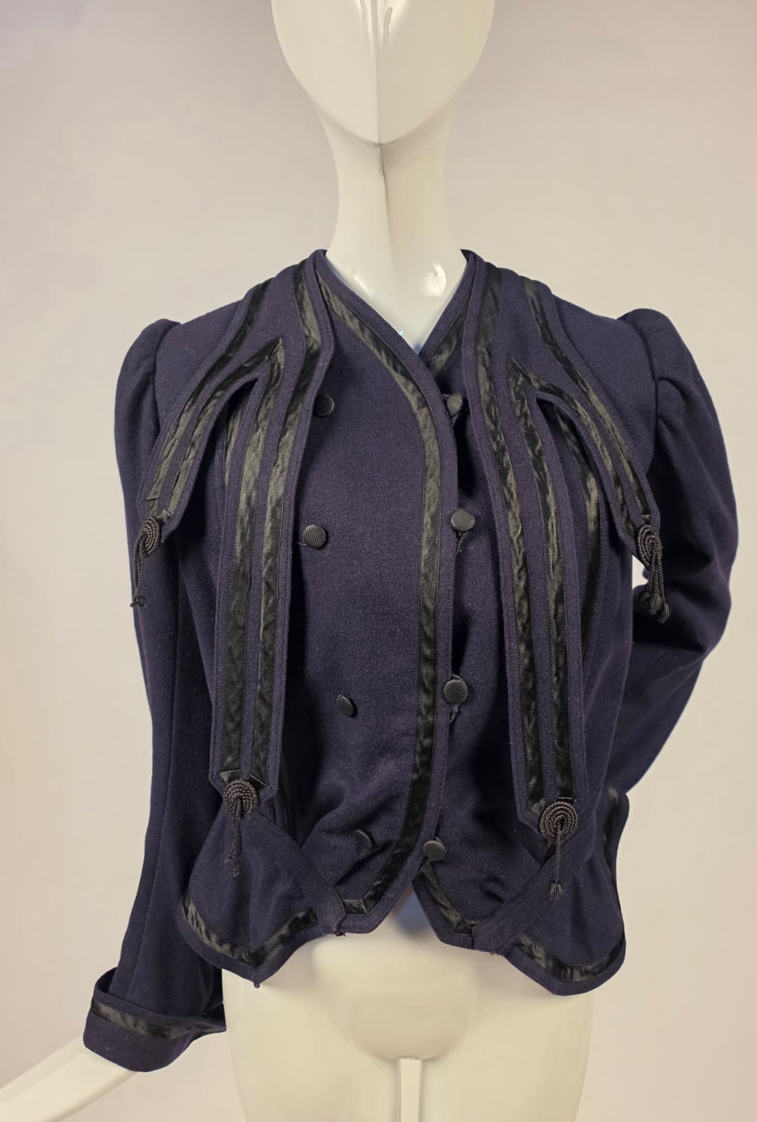 EDWARDIAN DEEP BLUE WOOL JACKET W SATIN TRIMMED DANGLING DART TAIL DETAILING