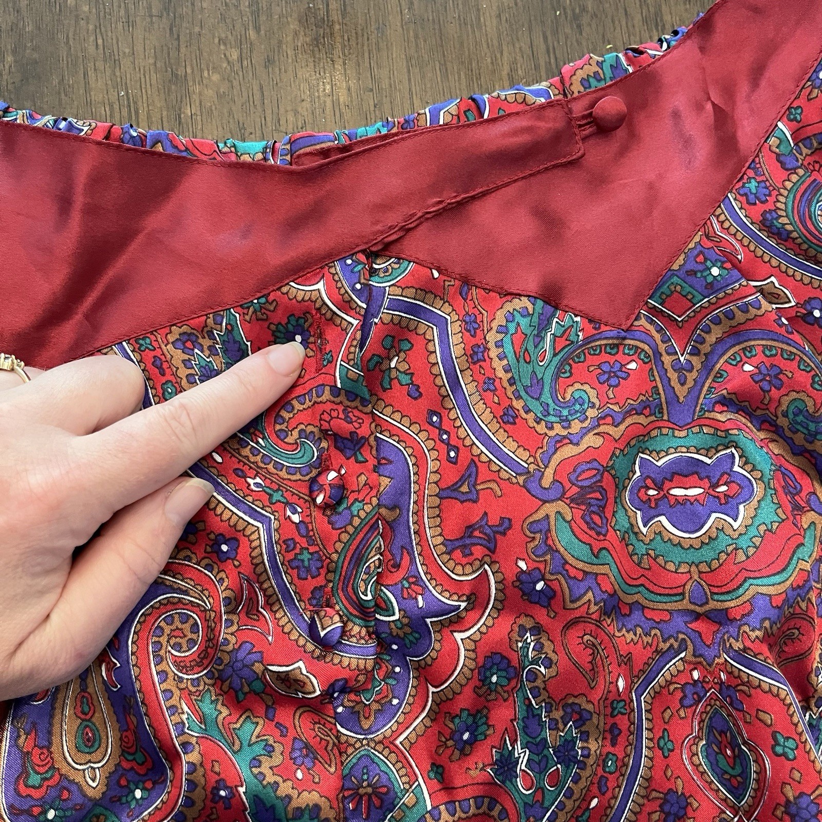 Vtg 90s Kathryn Lingerie Red Multi Paisley Satin Top & Shorts Set Size M