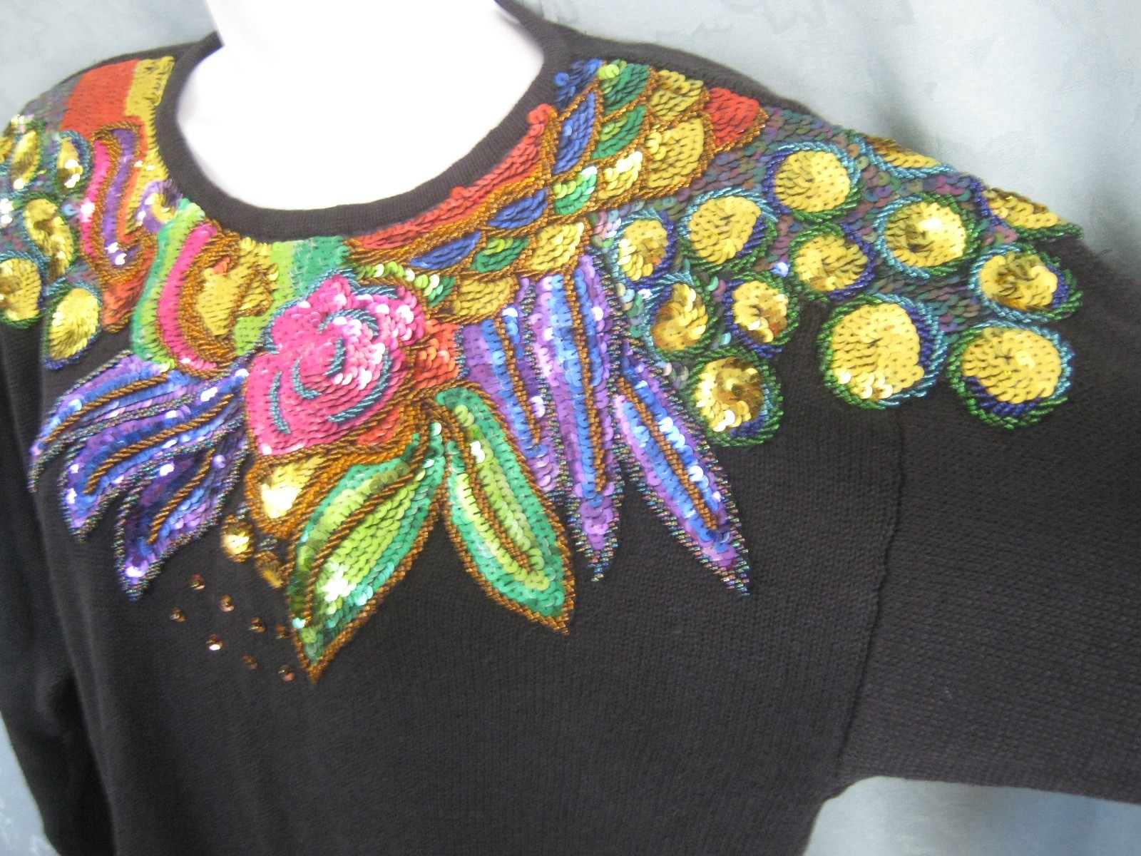 VTG Victoria Harbour Sweater Size Small Sequins Trophy Glam Evening