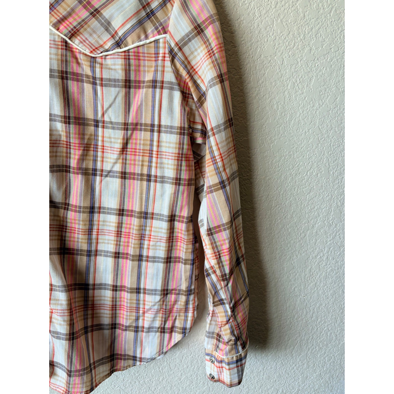 Vintage Land n Sea Western Plaid Snap Button Shirt Pink Tan Fortrel USA Size 36