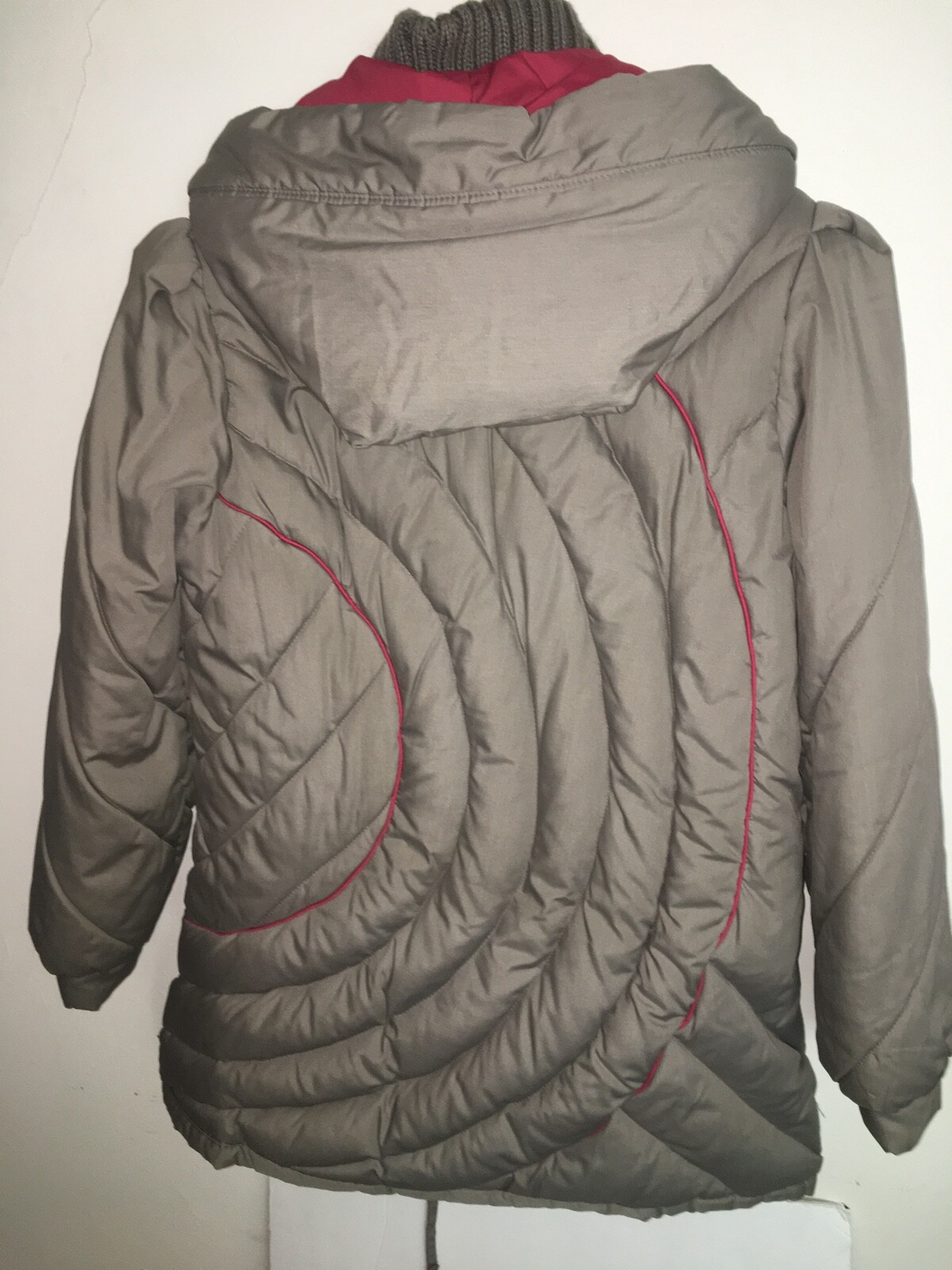 VTG Foxland by Lanson Down Puffer Quilted Coat 80s Gray Maroon Hood Womens Sz S