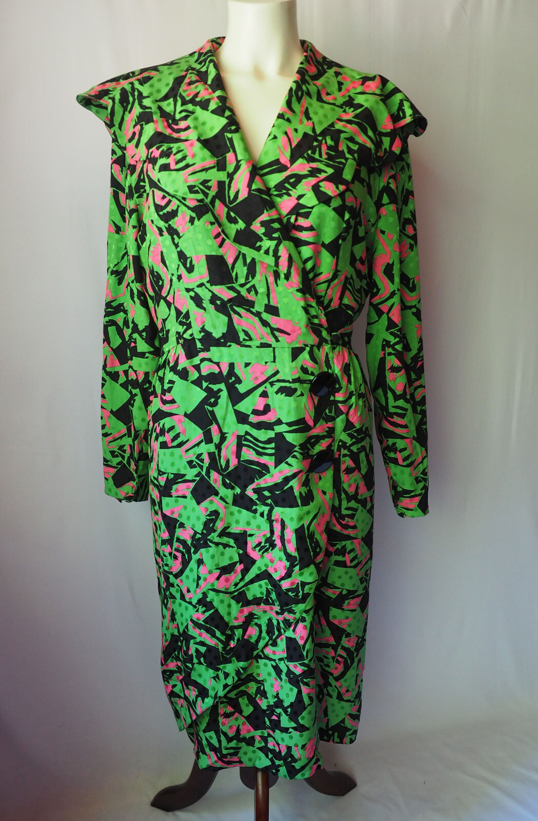 Vintage 80’s Vogue Guy Laroche Made In France 100% Silk Party Wrap Dress 40