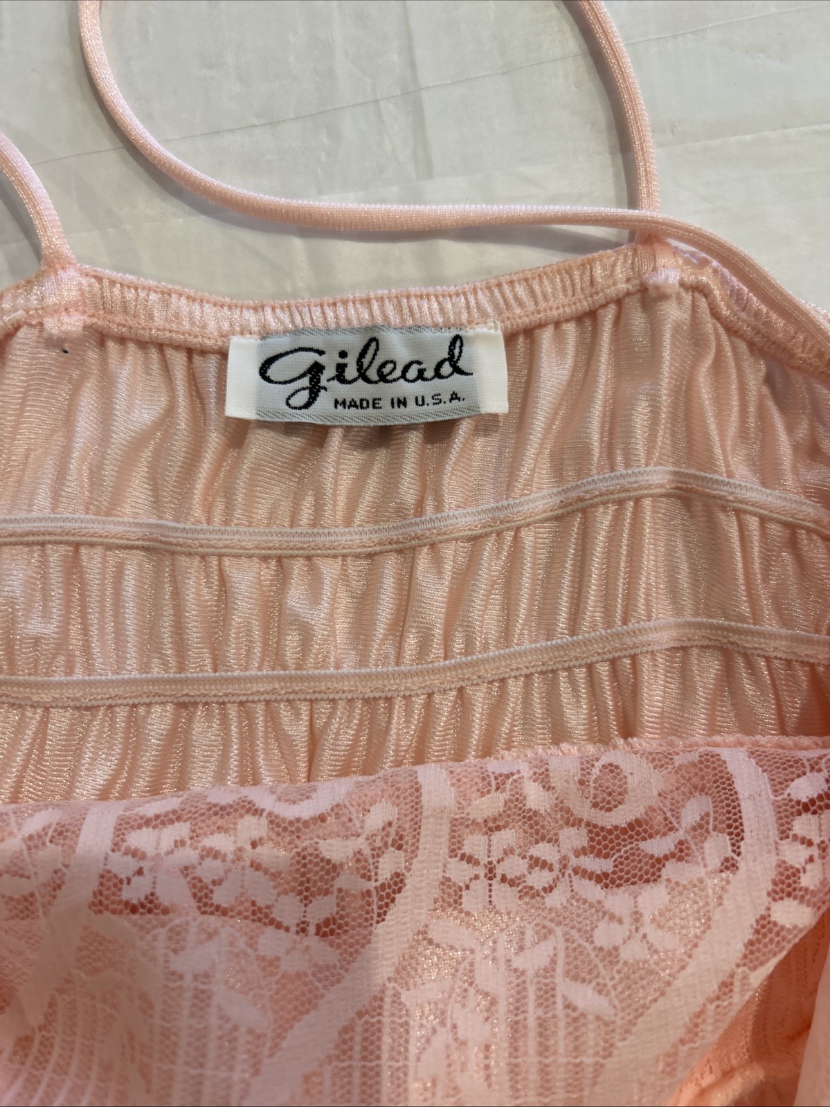 Gilead Peignoir Set Nightgown Robe Women S/M Pink Peach Lace Trim Vintage USA