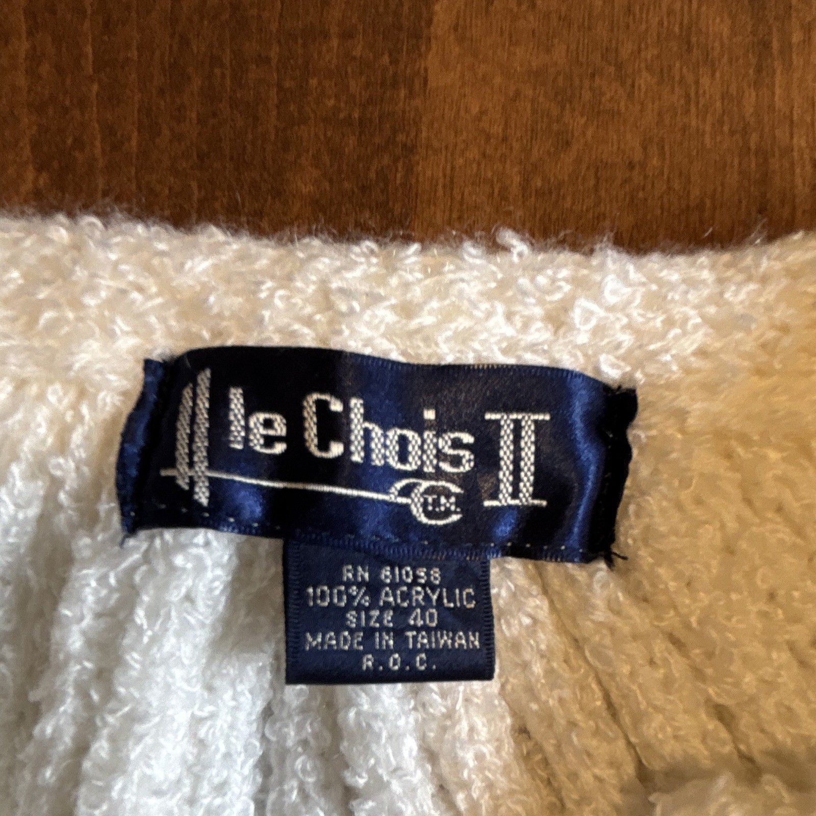 Vintage Le Chois II White Chenille Boucle Cardigan Sweater Sz 40 Taiwan 80s