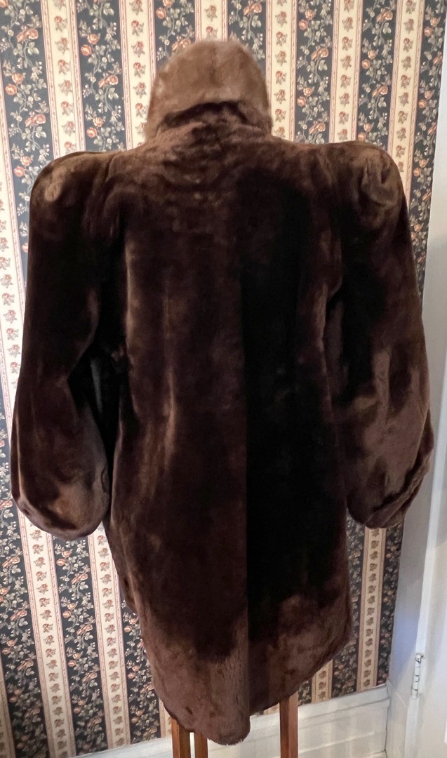 Vintage Stylish 1940s Genuine Sheared Lamb Mouton Coat with Separate Mink Collar