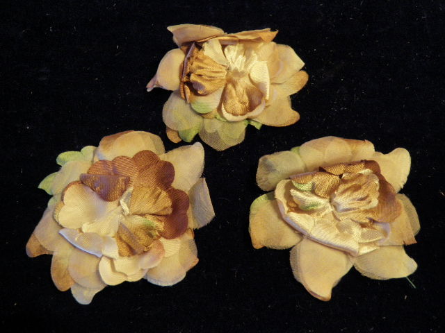 Vintage Millinery Flower 3 1/2″ Brown Green 3p Lot for Hat Wedding + Hair Z28
