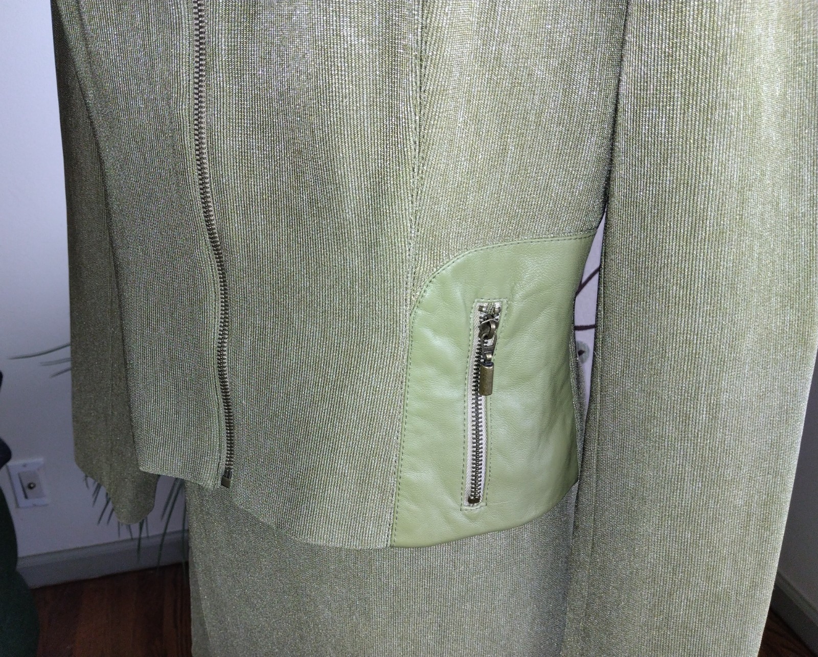 1980s Alberto Makali Skirt Suit Size 8 Olive Green Leather Trim USA Made