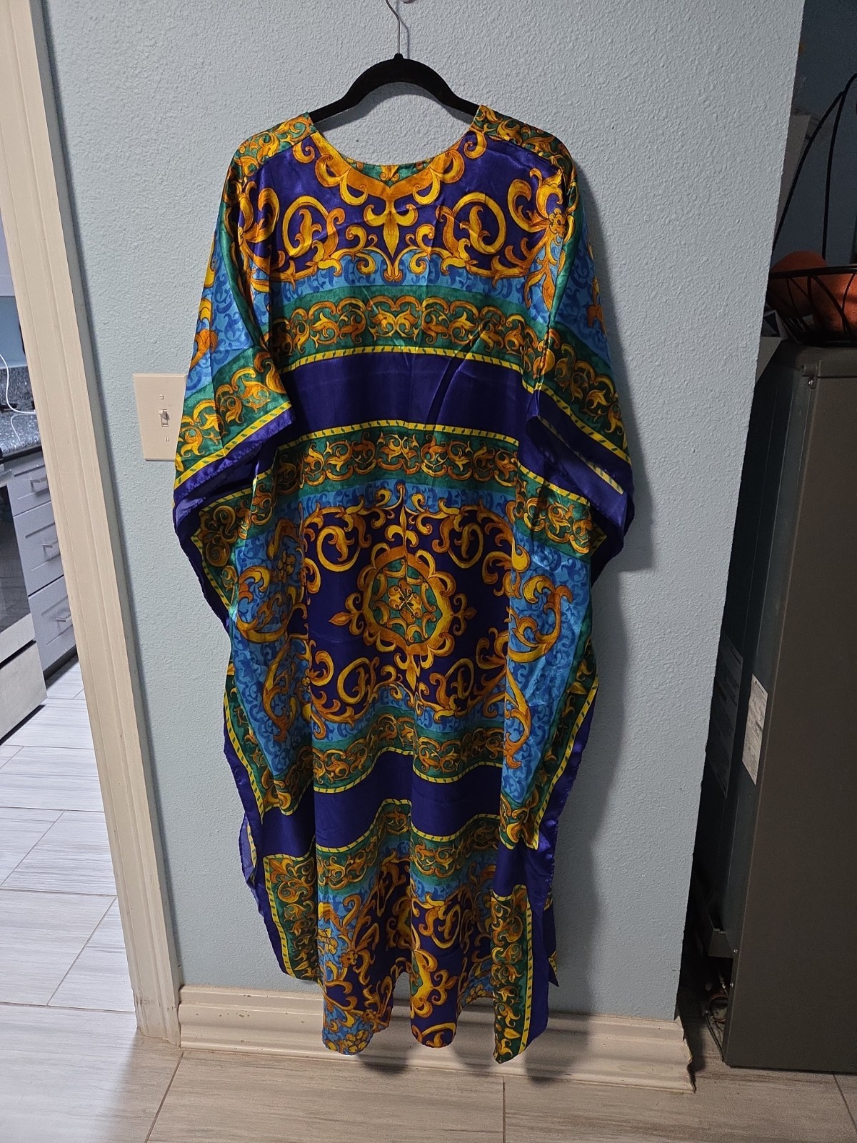 vintage 1980s Winlar satin kaftan blue and gold baroque-style print