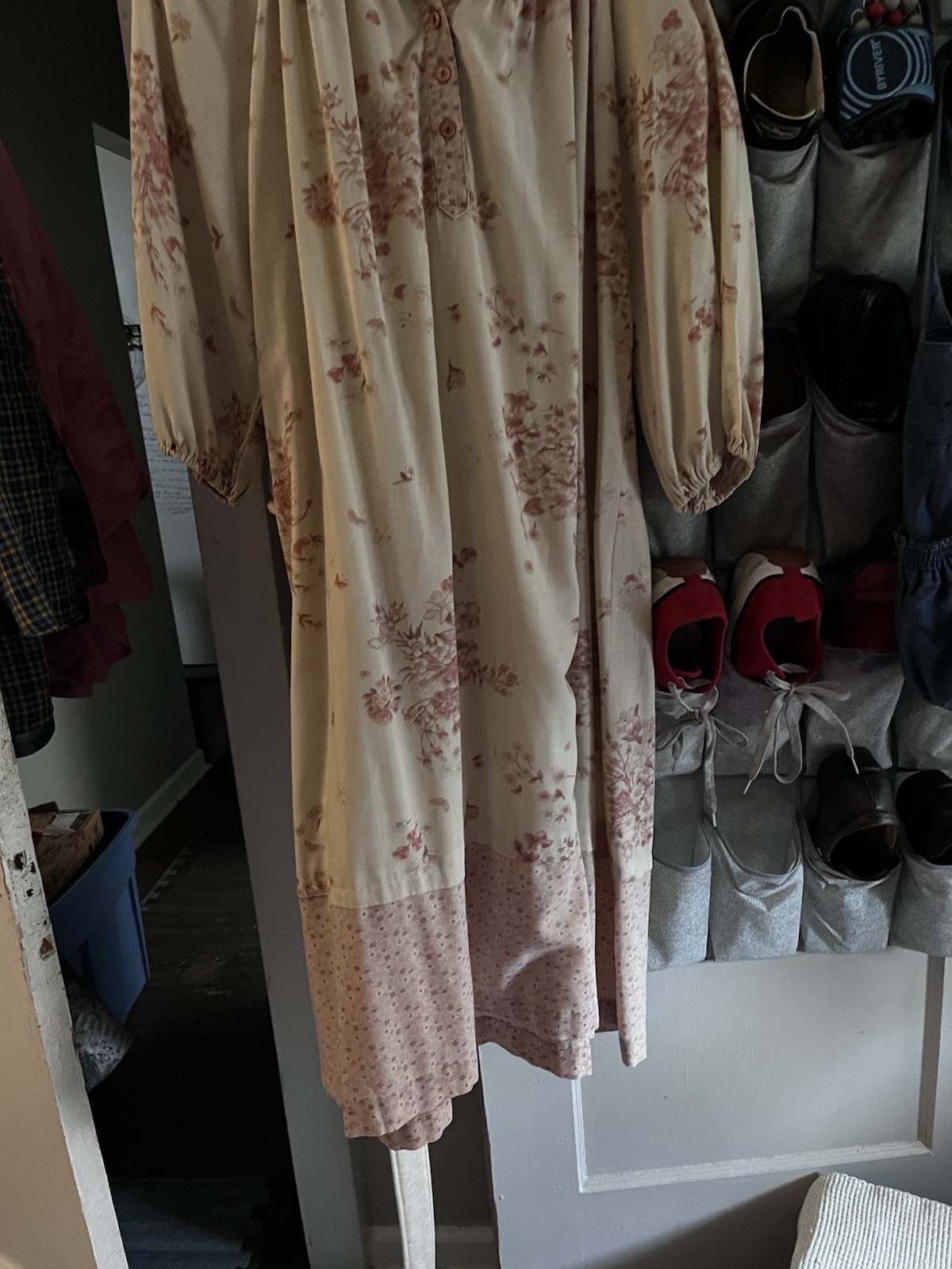 Womens Vint. Nightgown. SM. Nieman Marcus Boho Dressing Gown Prairie Look