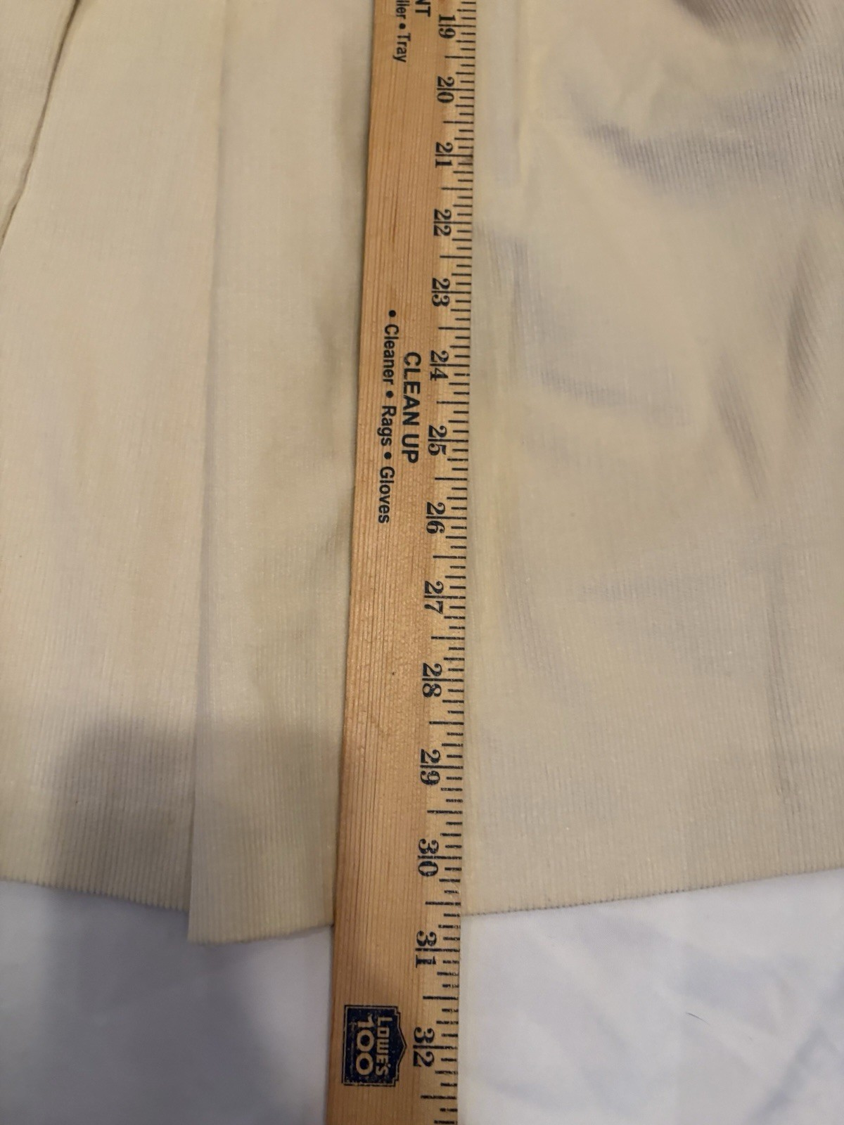 Vintage Russ Togs Ivory Corduroy Pleated Midi Skirt USA ILGWU Womens 34