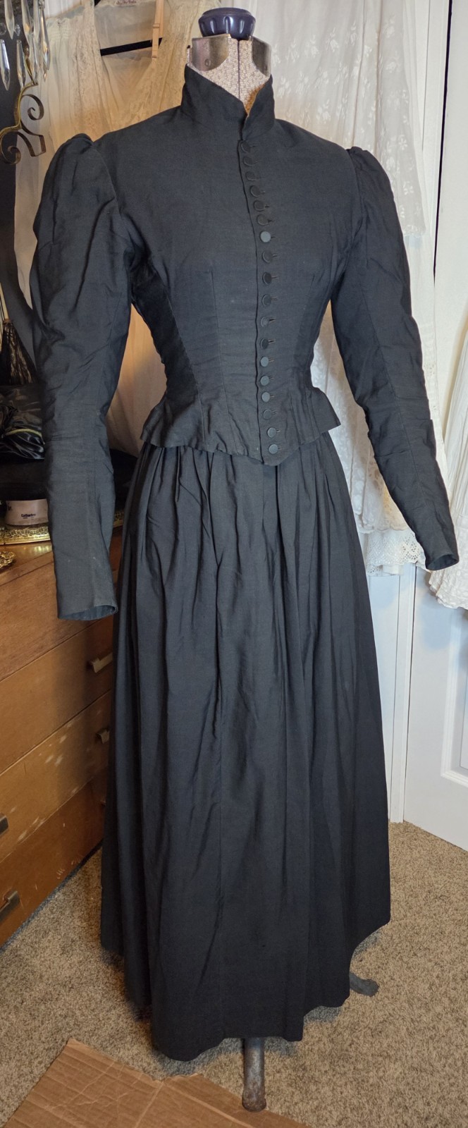 2pc. Black Victorian Riding Habit/Suit READ!