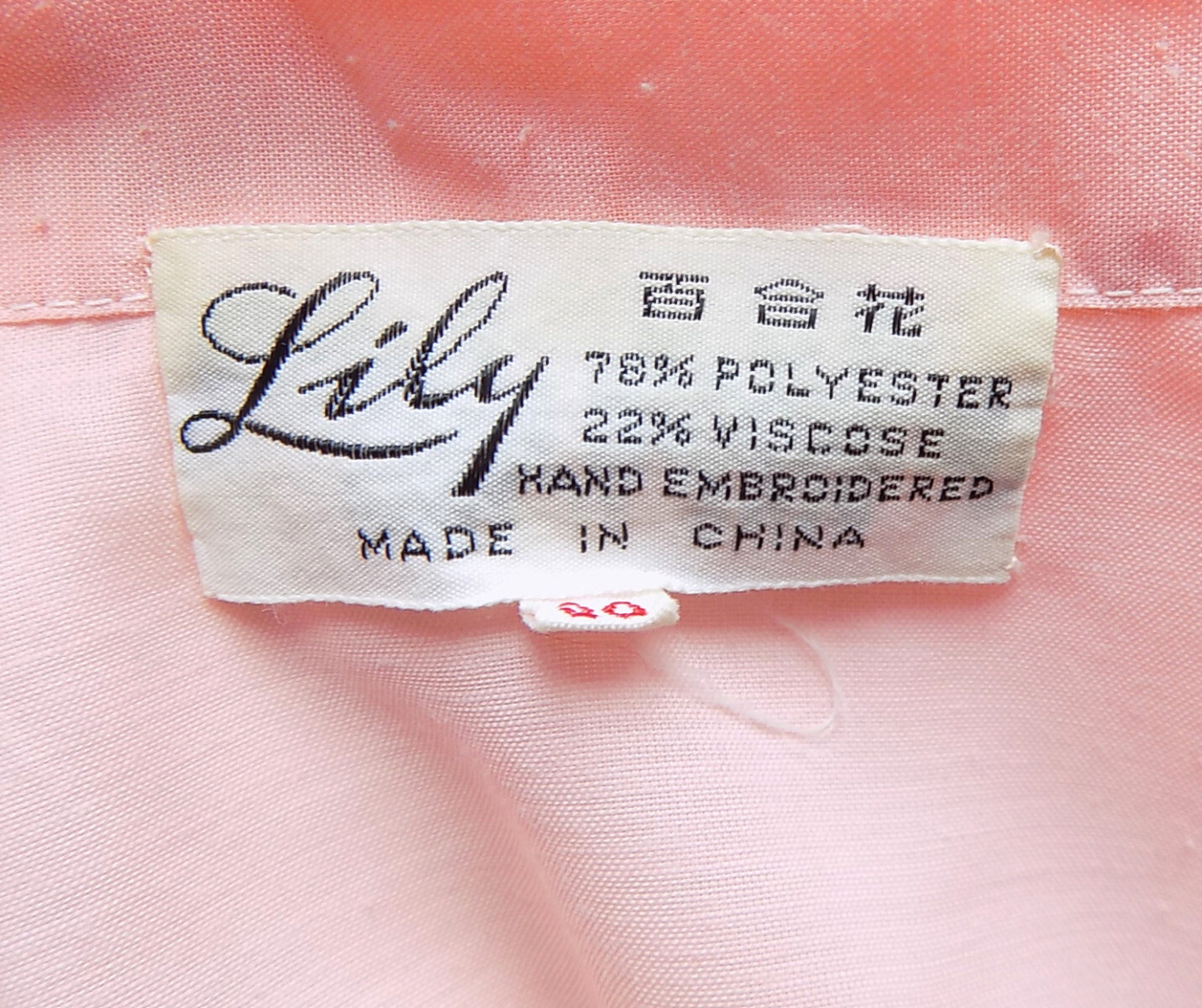 Vintage Pink Viscose Polyester Pullover Top Embroidered Lily B38