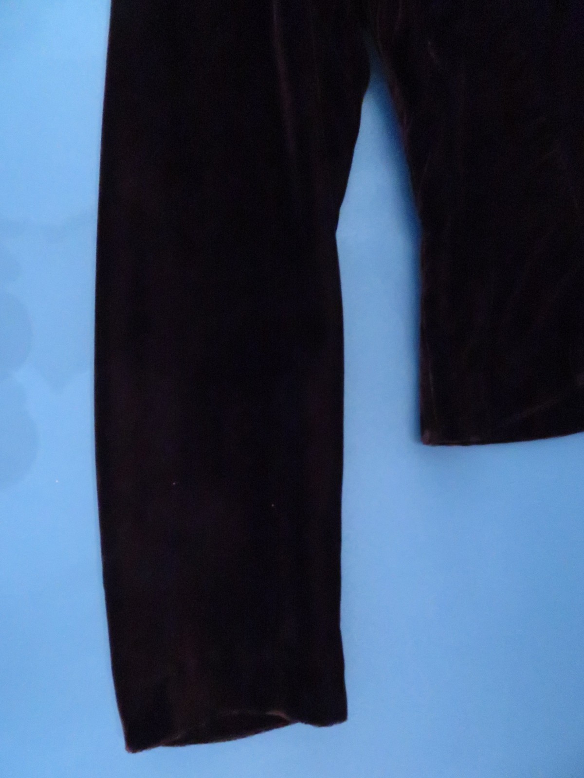 VINTAGE Donna Morgan Skirtsuit. Black Velvet Jacket. Cream/Ivory/Off-White Skirt