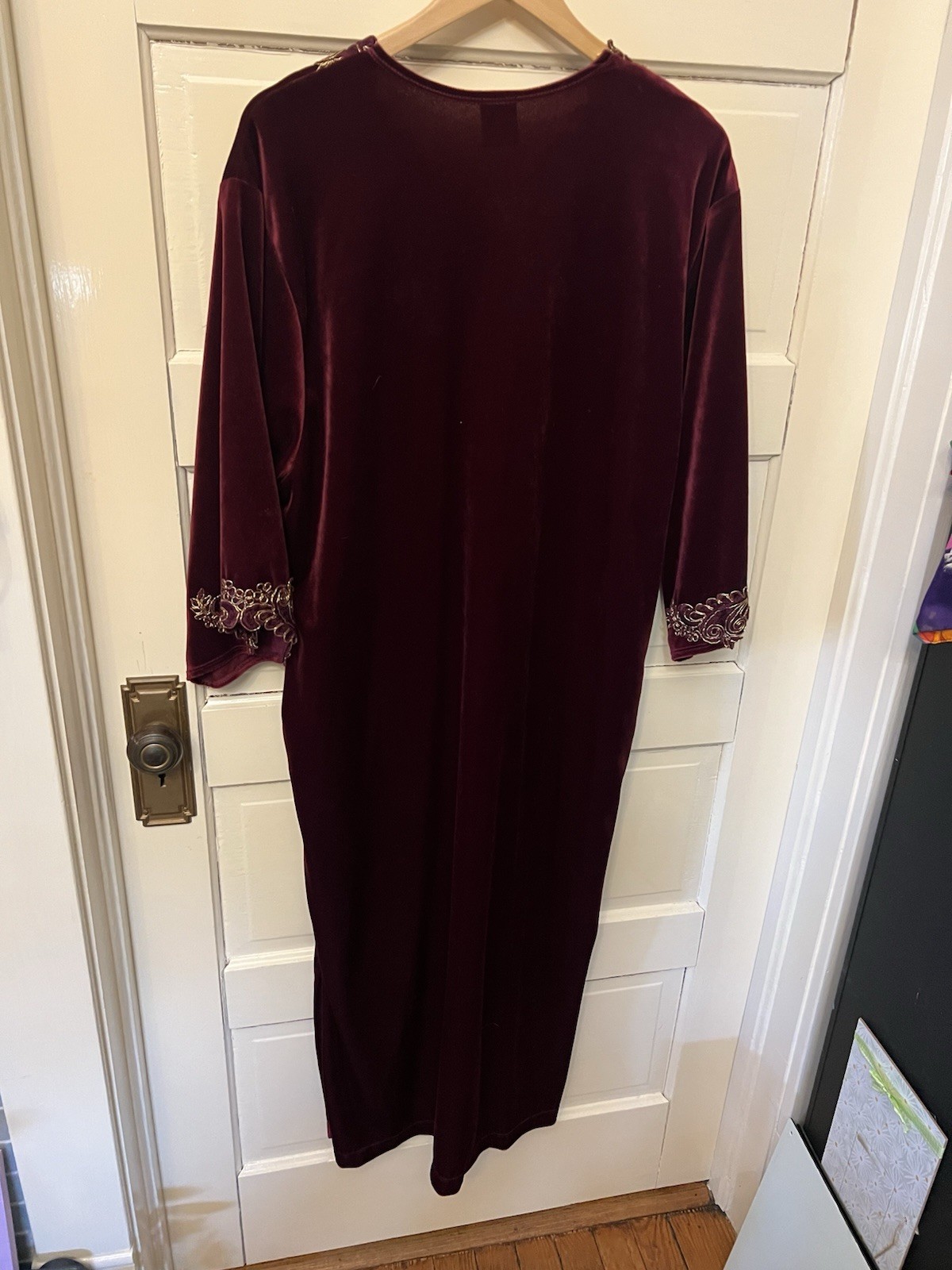 VTG Intimate Style Missy Caftan Velour House Dress Burgandy/Gold Tassel Greek