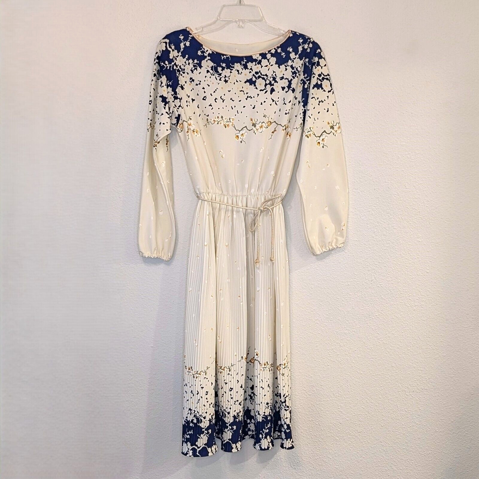 Family Fashions by Avon Floral Cream & Blue Dress Vintage 1970s Size 11/12