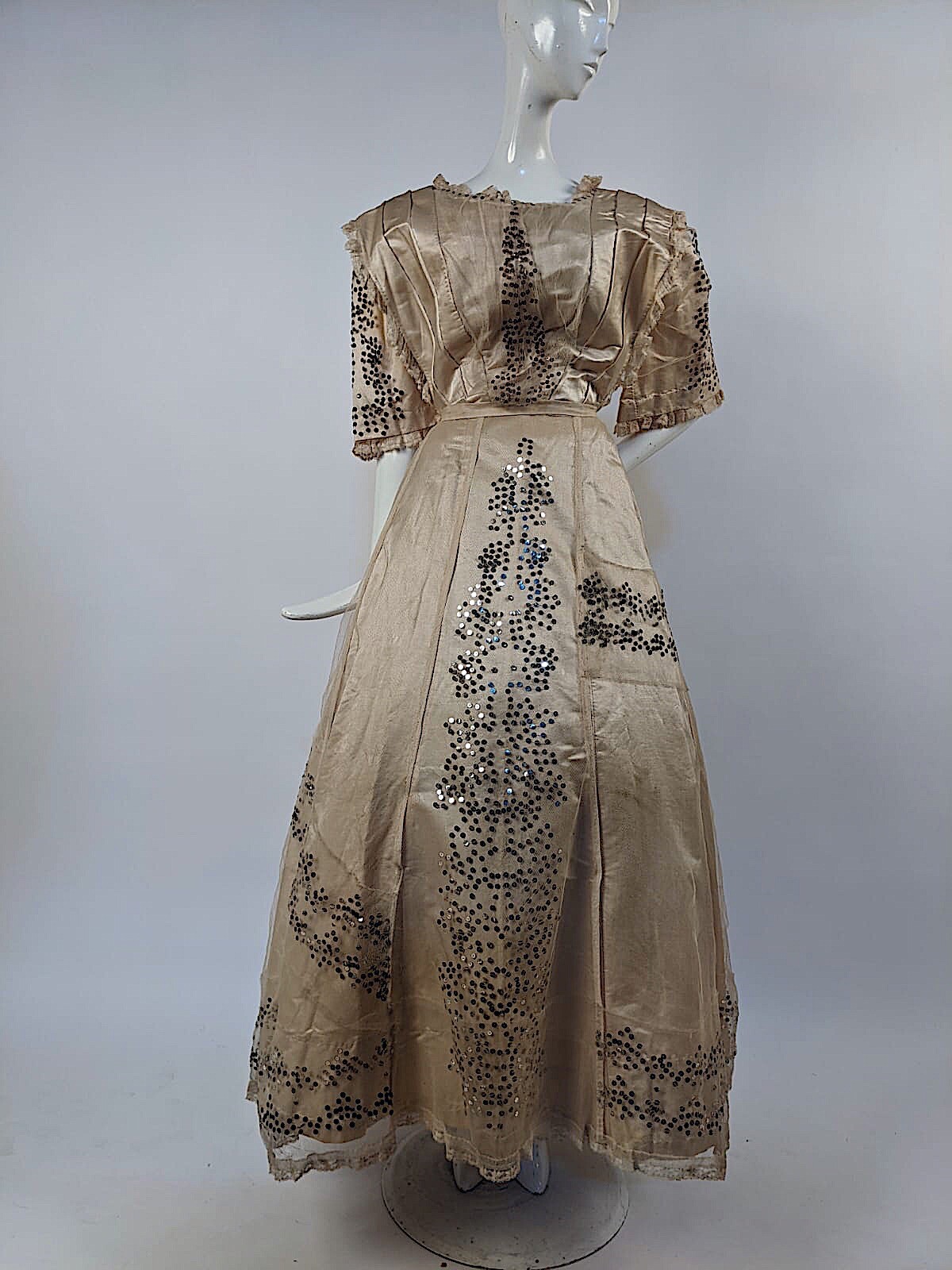 VICTORIAN SILK SATIN & WHITE TULLE PARTY DRESS W SHIMMERING SILVER SPANGLES