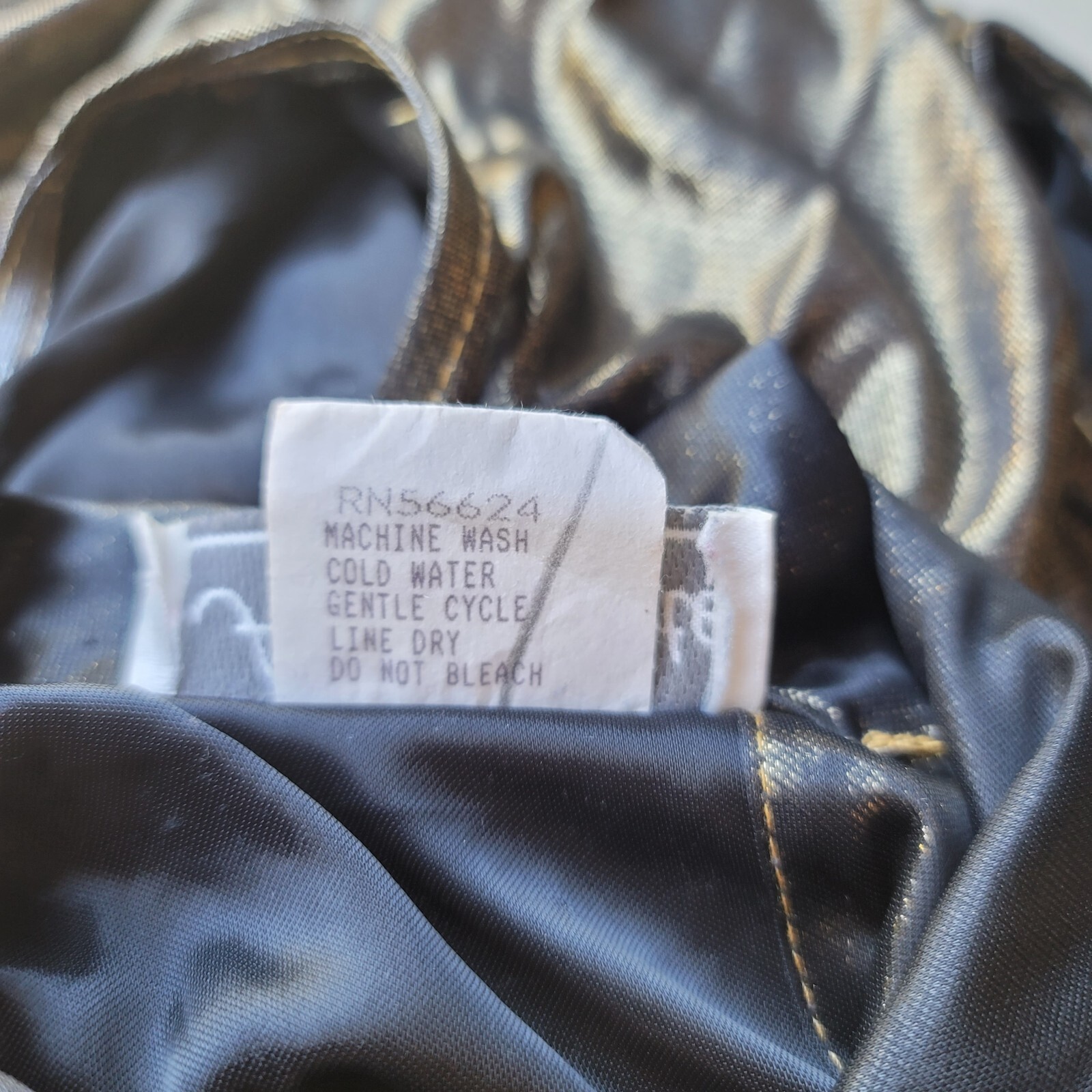 Vintage Anna Kriste Blouse Shirt – Size 10 Petite – Black Gold High Neck Shiny