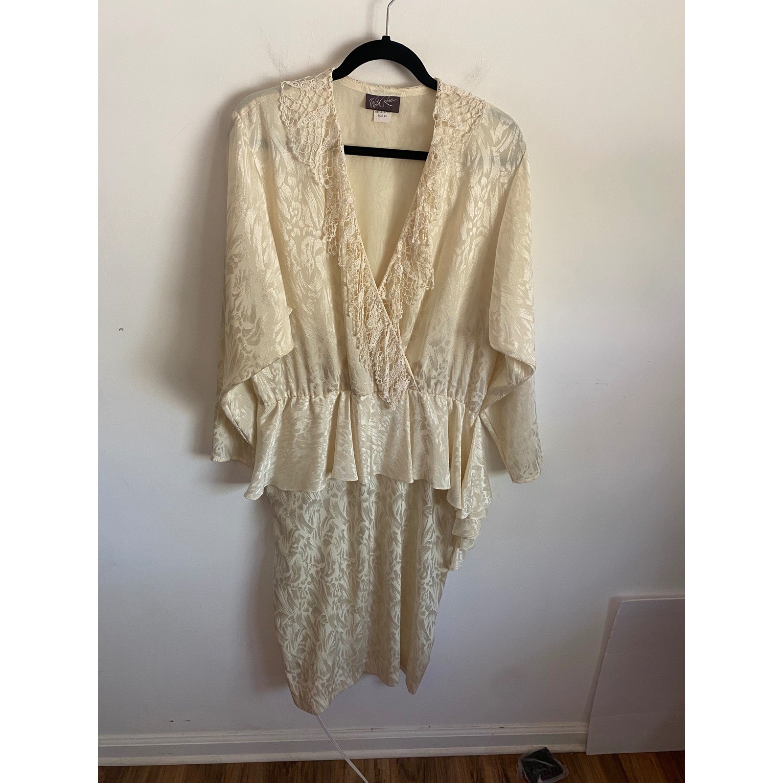 Wild Rose Vintage 80s Ivory Jacquard Floral Lace Peplum Dress Sz 14 Made in USA