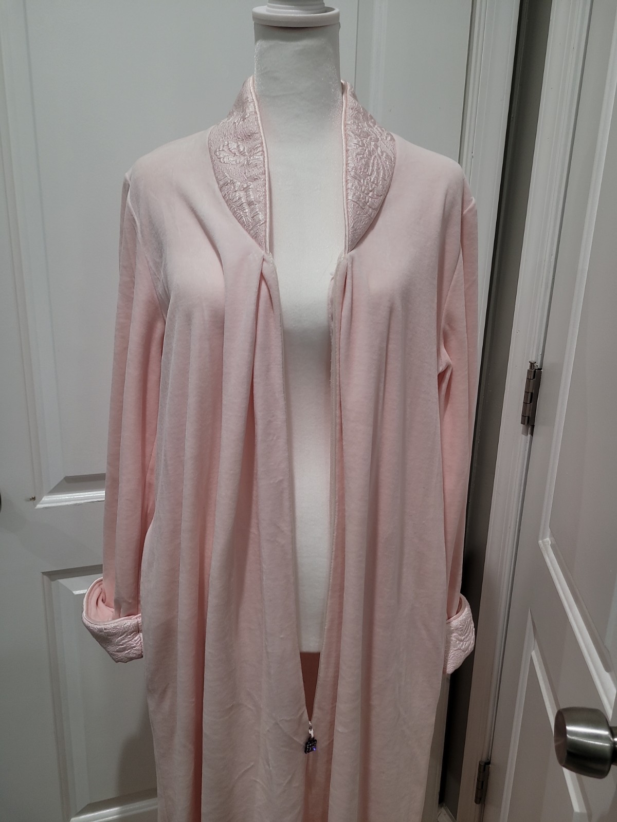 VTG Diamond Tea Women Size S Luxury Vtg Robe Nightgown Pink Velvet Zip