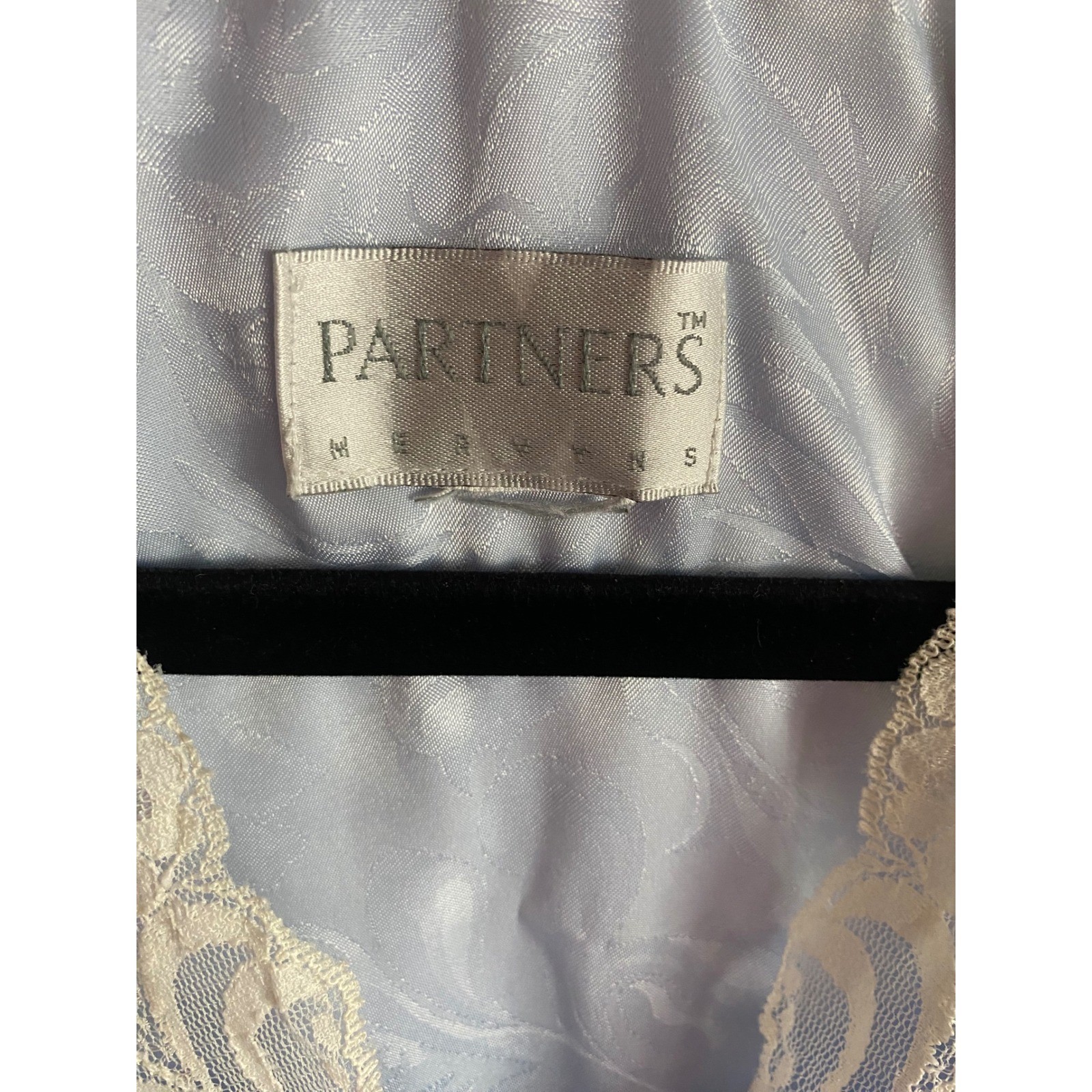 Partners Vintage Light Blue Satin Jacquard Lace Trim Sleeveless Blouse Small