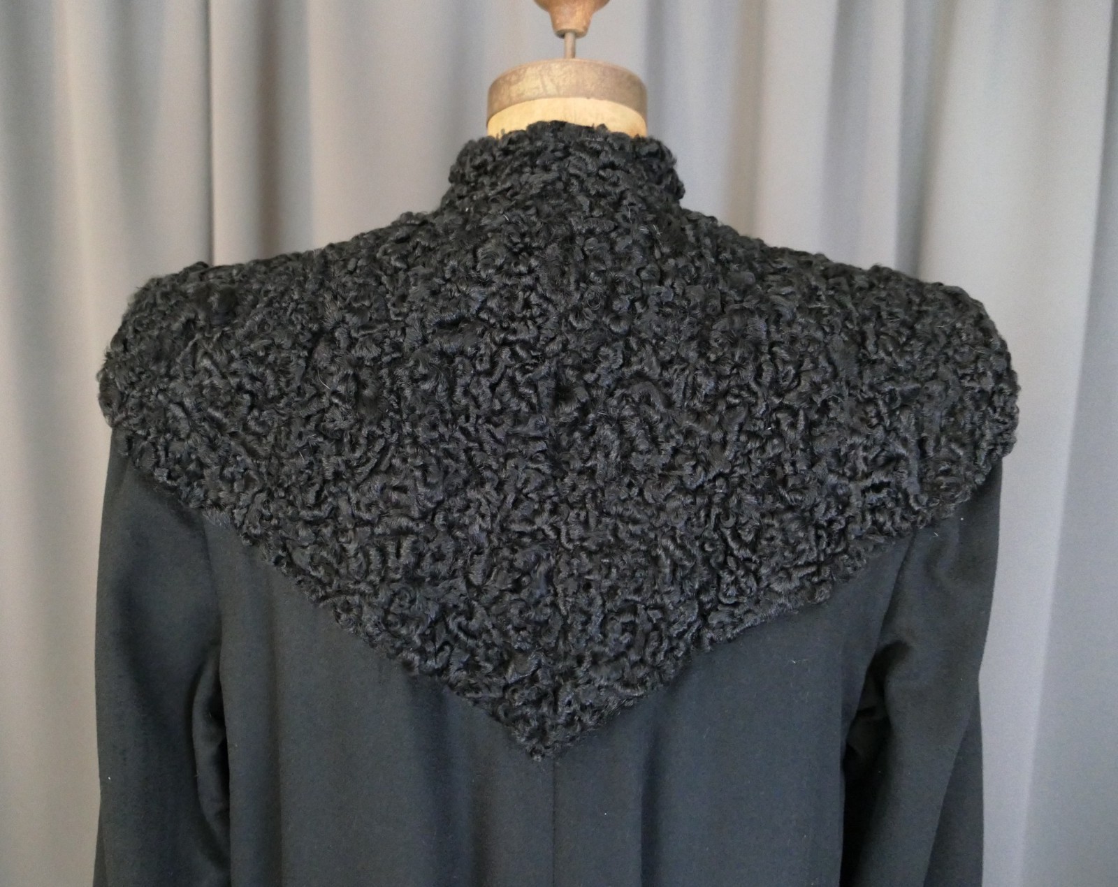 Vintage 1940s Black Wool Coat Winter with Persian Lamb Fur Collar, 40 inch bust
