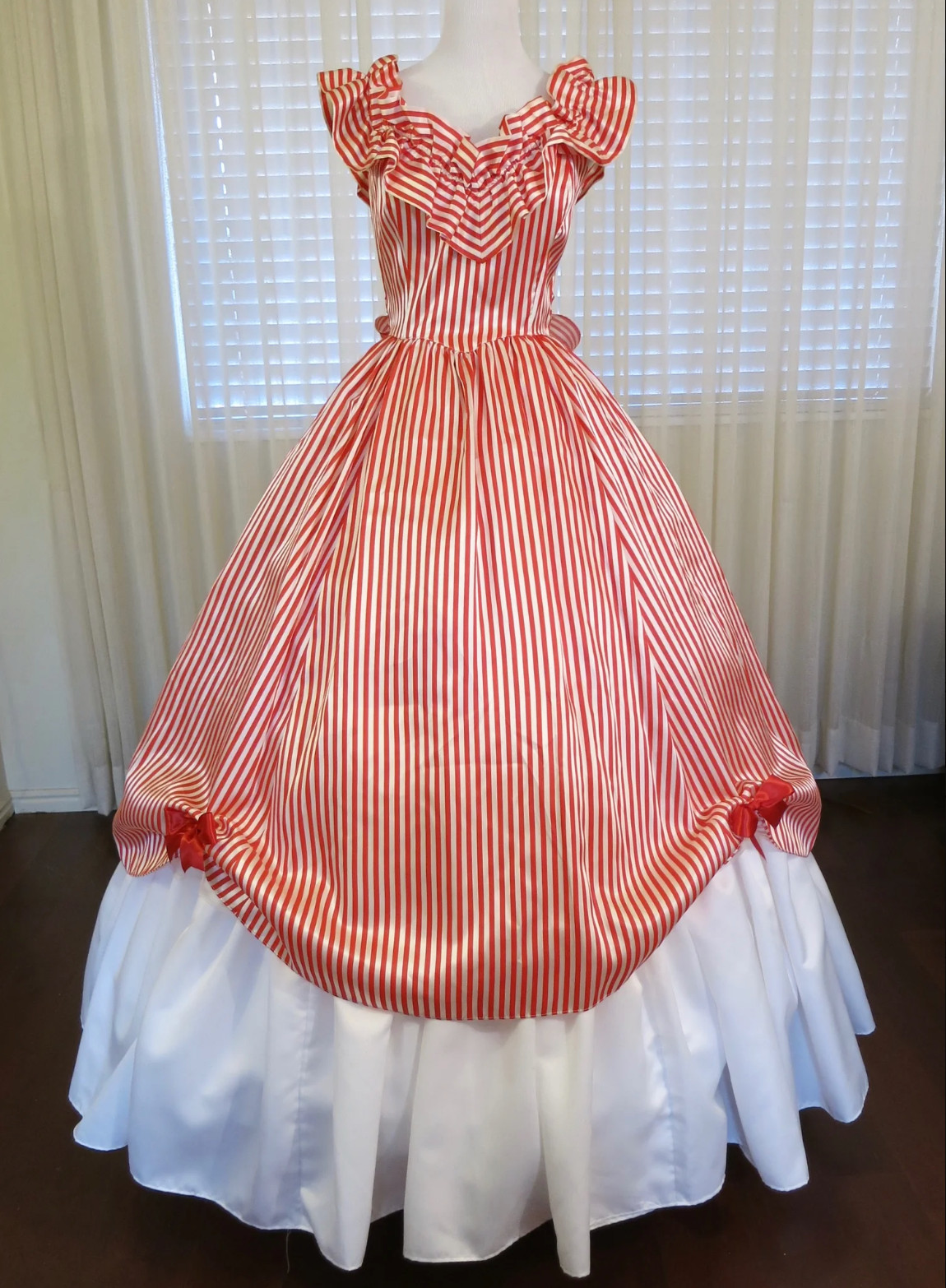 Vintage Prom Dress, Southern Belle dress, waist 27″