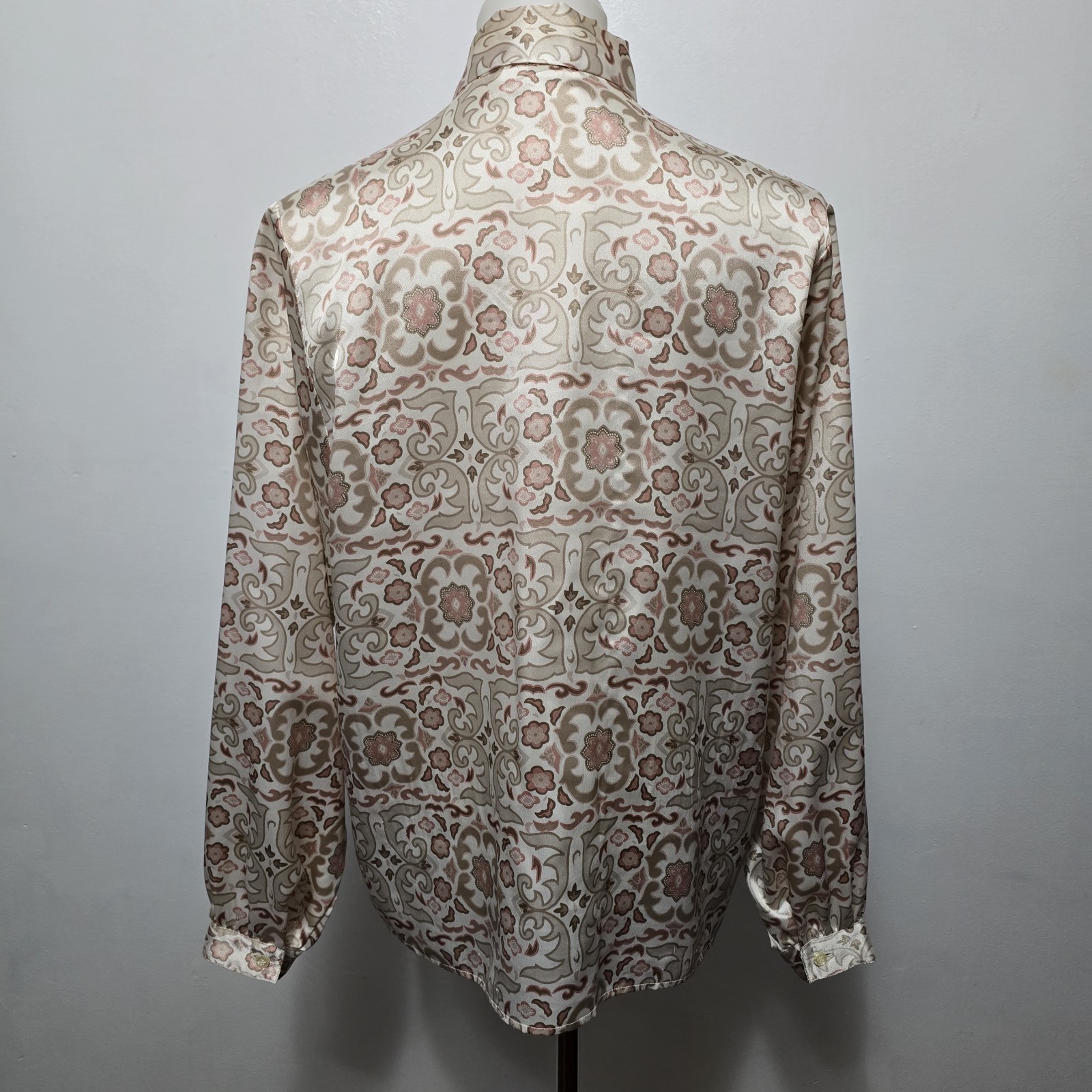 Vintage Dalton Beige & Pink Floral Bow Secretary Satin Button Down Size 12
