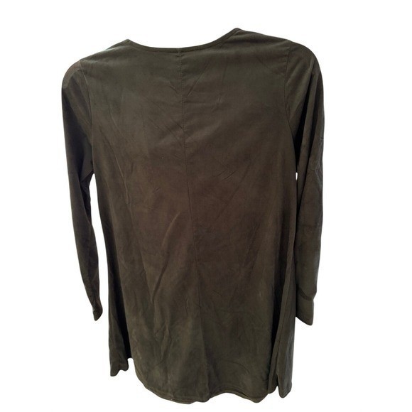 BLVD Olive Green Suede-Look V-Neck Tunic. Size tag missing, S.