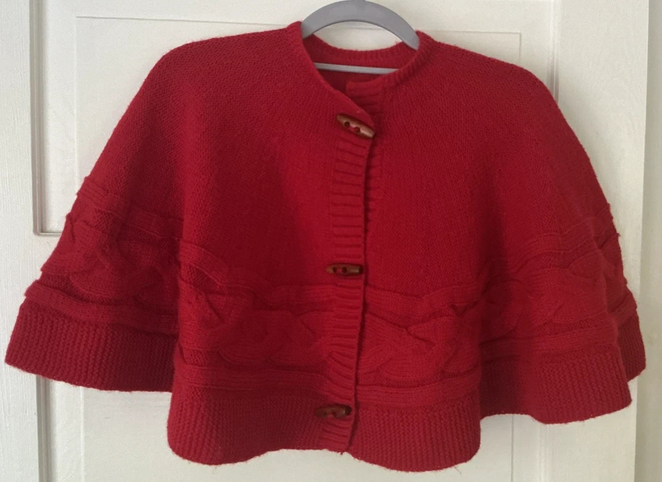 Vintage Hand Knit Cape Shawl Wrap Poncho Red Toggle Button Outlander Cottagecore