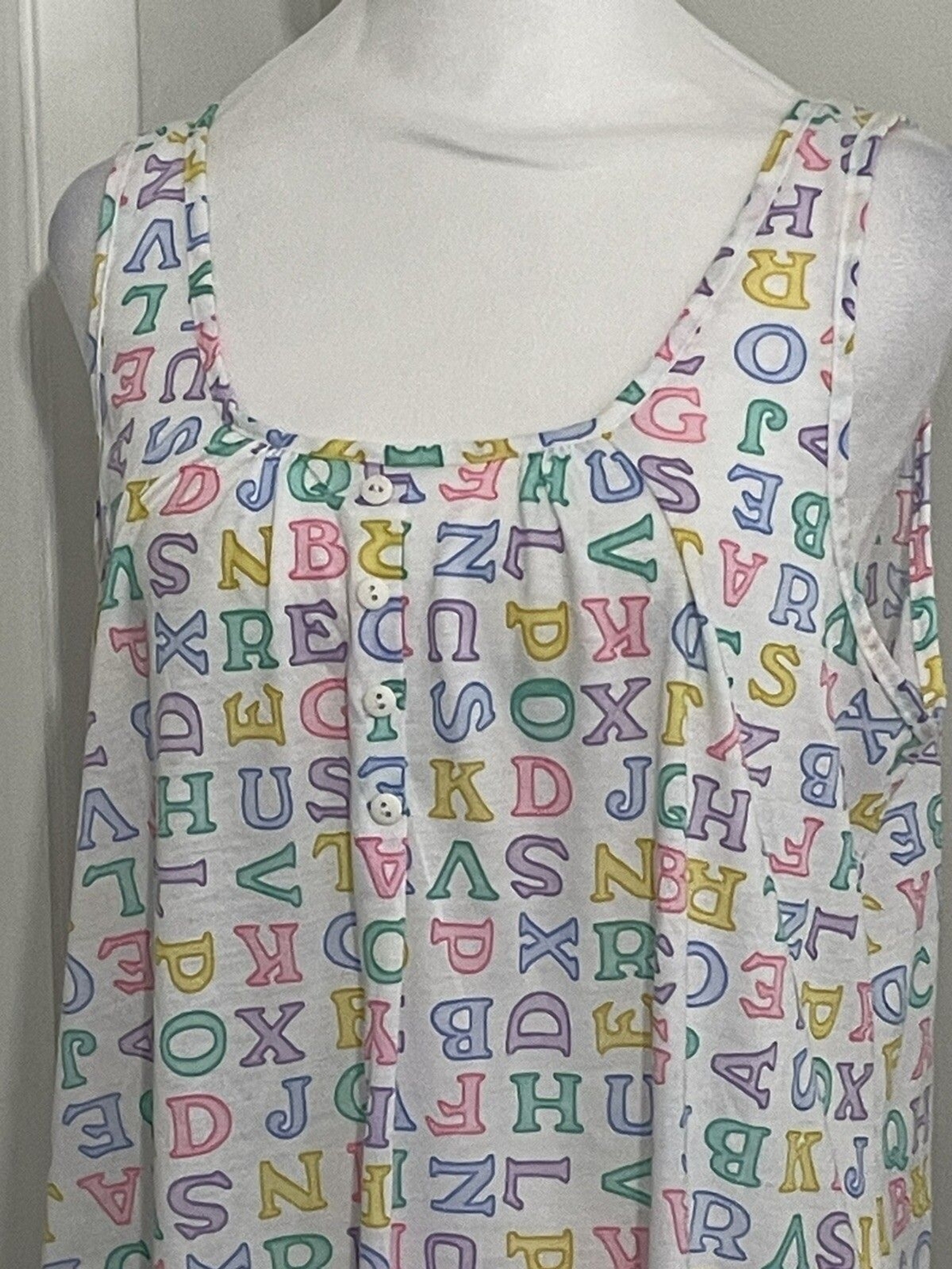 Vintage “Kittens” Brand Women’s Sleeveless Nightgown Sleepwear Large Alphabet