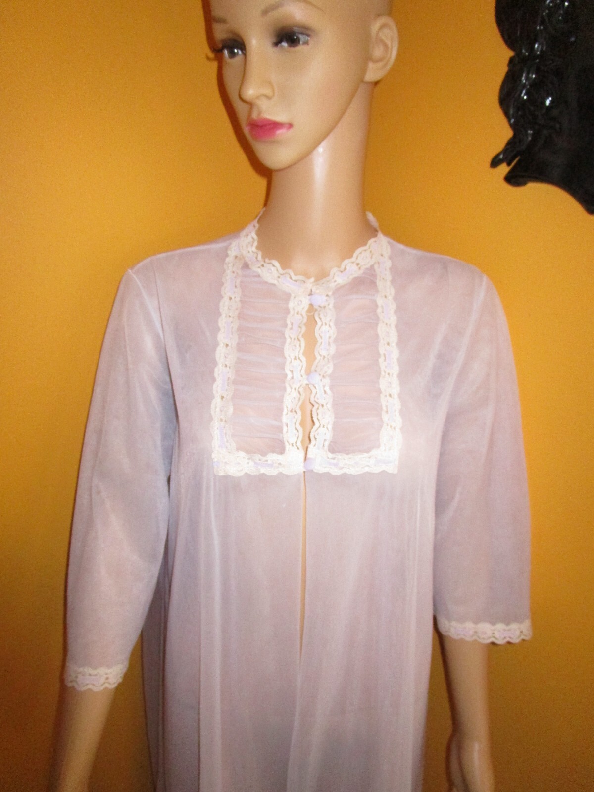 Vtg SEARS Sheer Nylon Pastel Purple Lilac Peignoir Long Robe 36 Beige Lace Trim