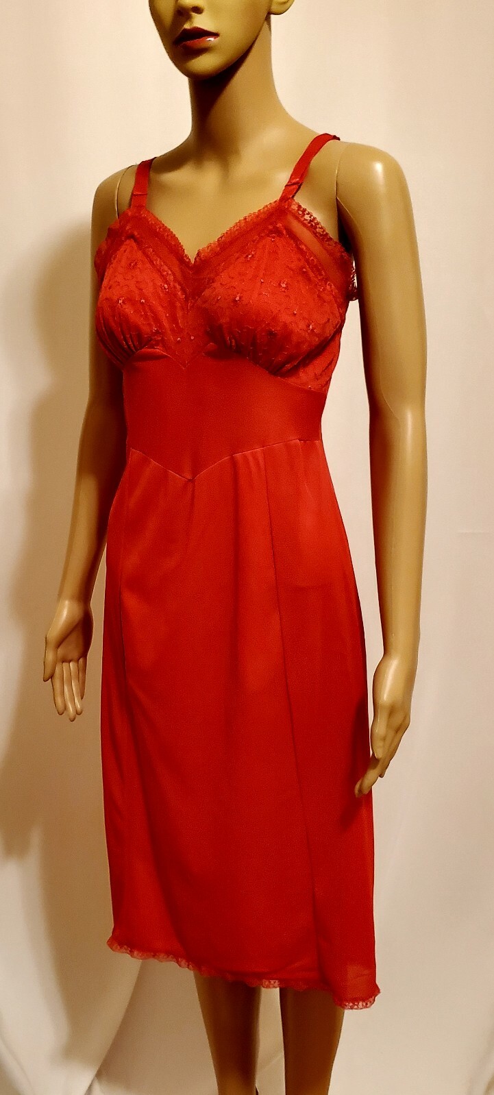 Stoneswear Vintage Red Slip Size 34 Tall M