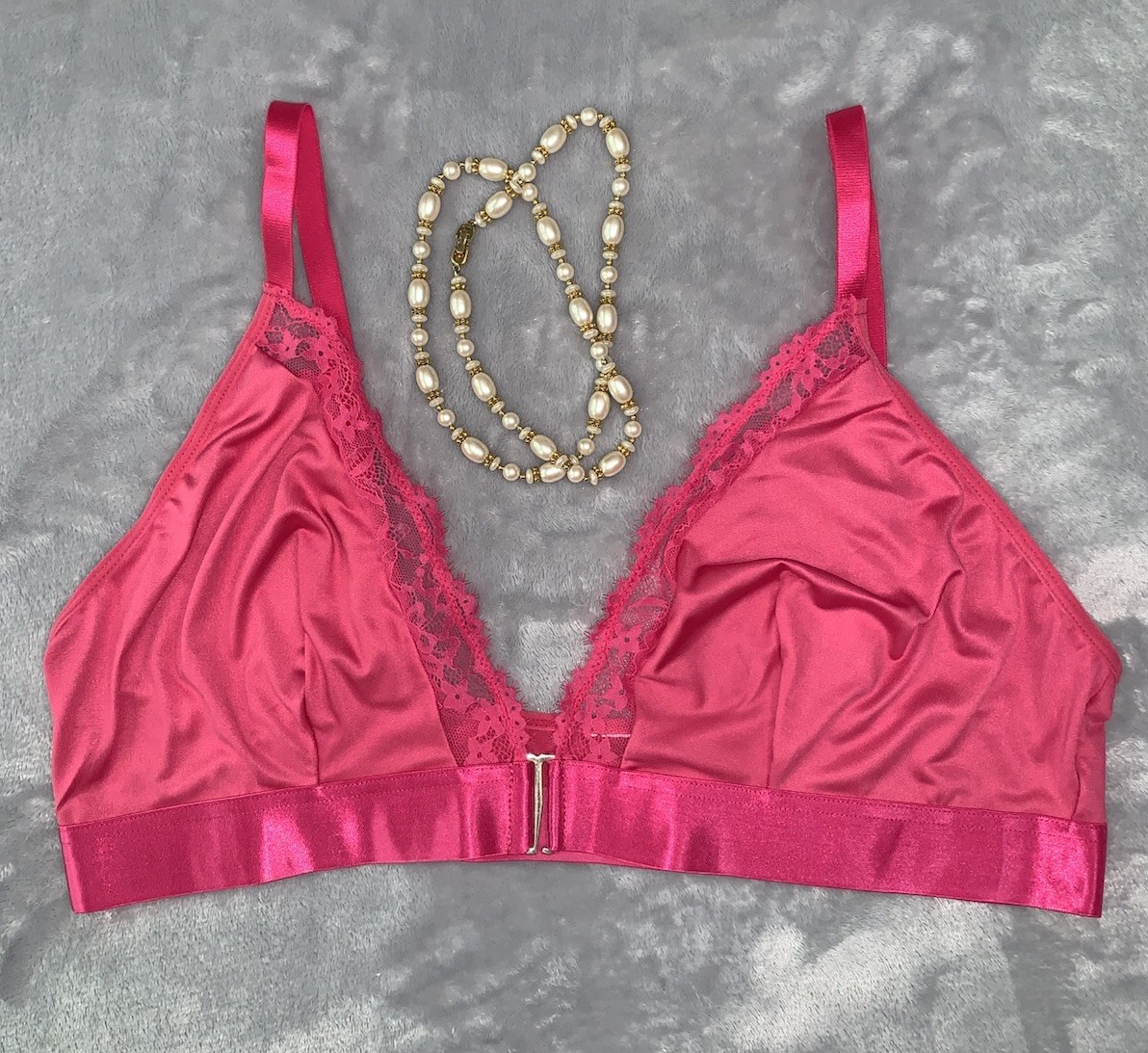 NEW Shiny Stretch Bra / Bralette NO WIRES 3X 44 46 48 Front Closure