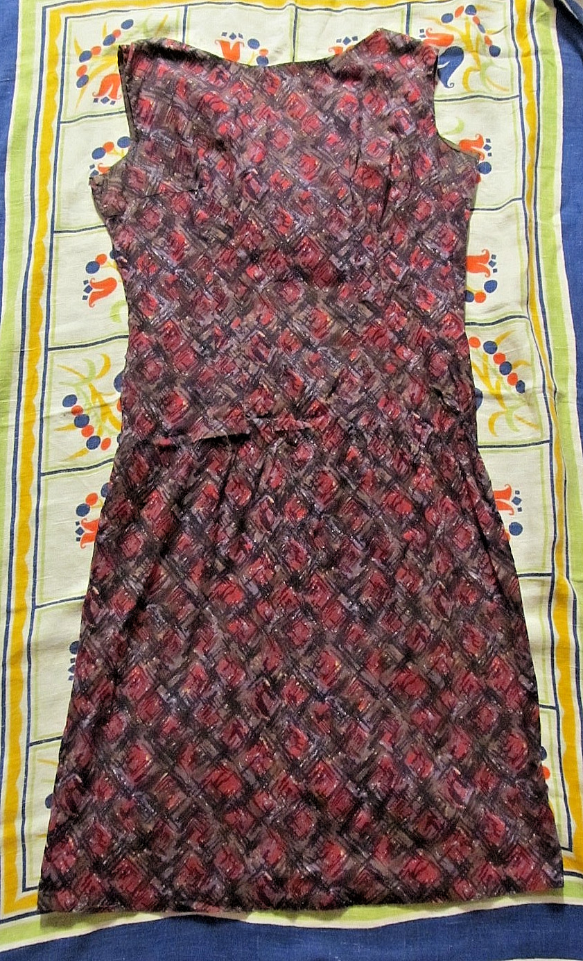 Vintage 1960’s abstract purple, red & black print cotton sleeveless dress size M
