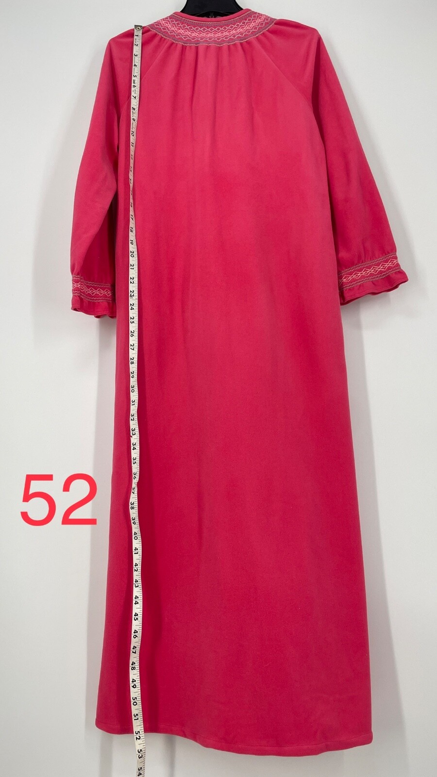 VTG Vanity Fair Womens S/M Housecoat Robe Half Zip Velour Embroidered pink maxi