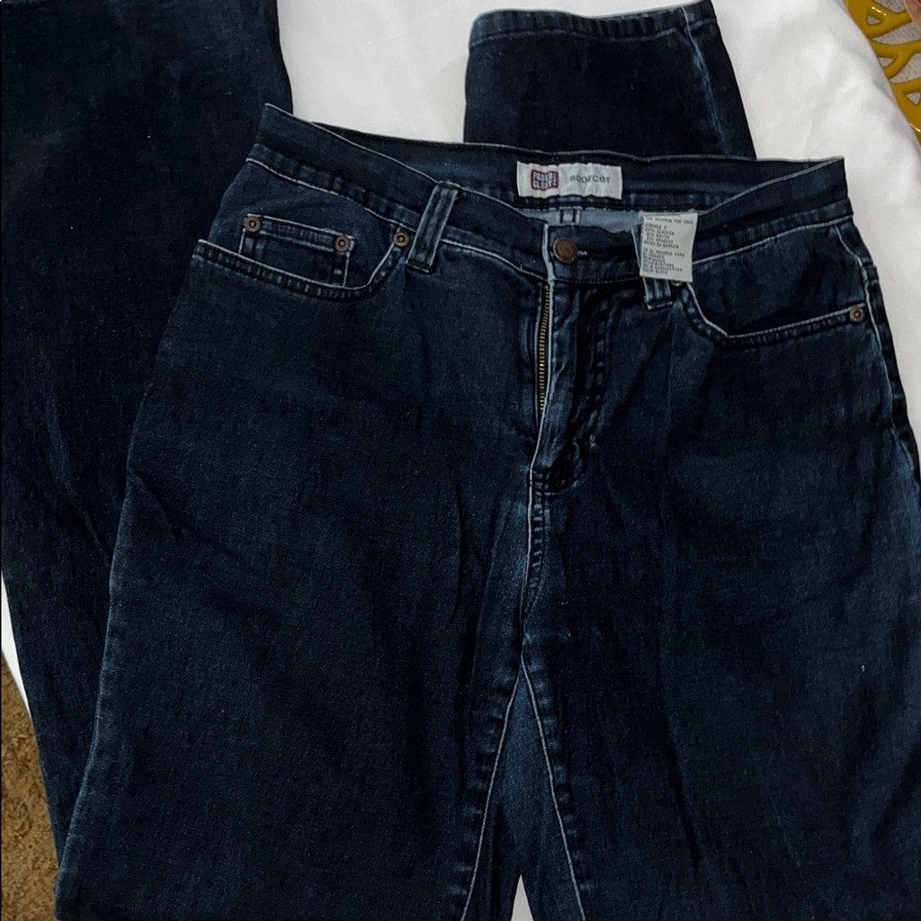 Faded Glory Vintage Women’s Deep Indigo boot cut Jeans