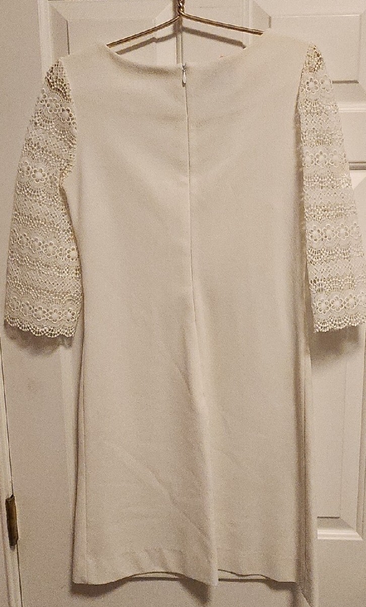 Vintage 1970’s Crown Collection by Carole King Dress ~ White with Lace Sleeves