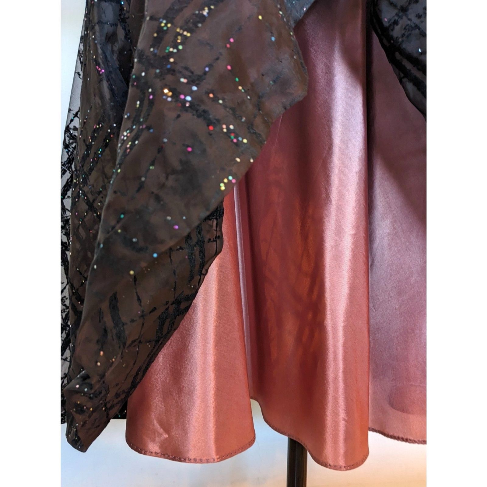 VTG Velvet Flocked Organza & Satin Glitter Embellished Evening Circle Skirt, 2/4