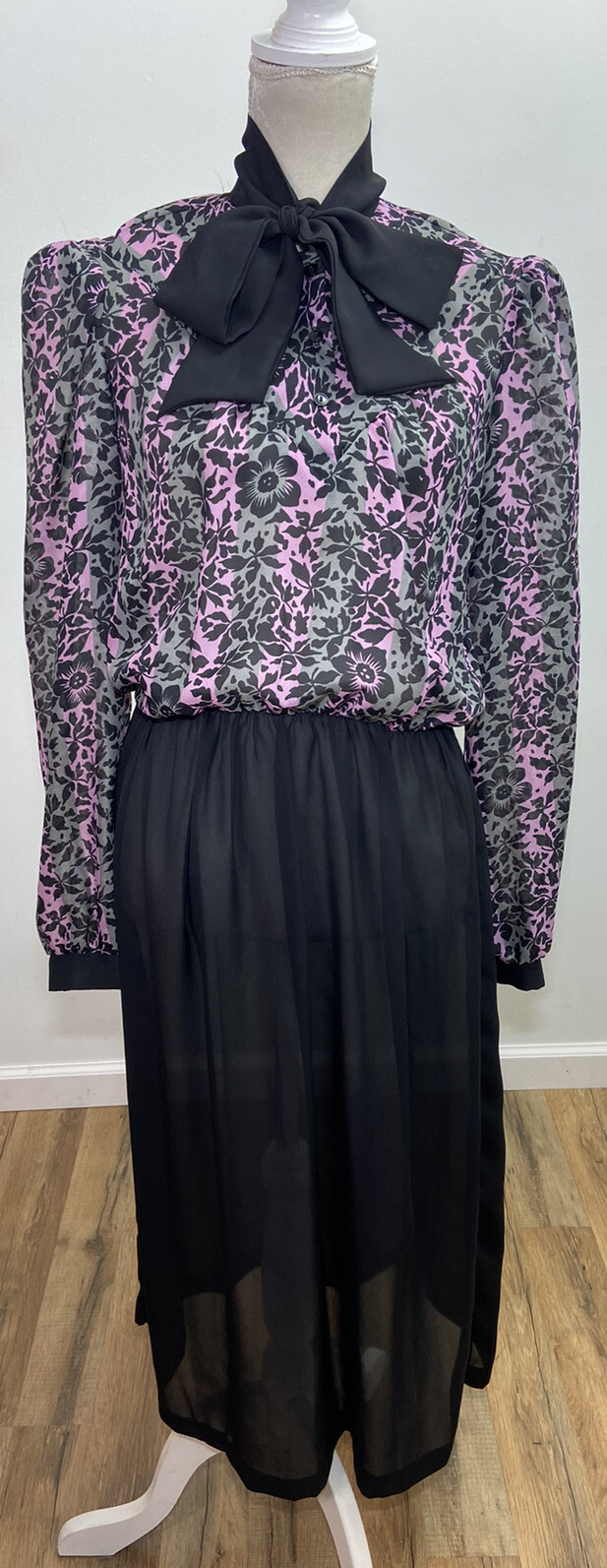 Vintage 60s Sheer Black and Purple Floral Blouson Tie Neck Dress Women’s Size 12