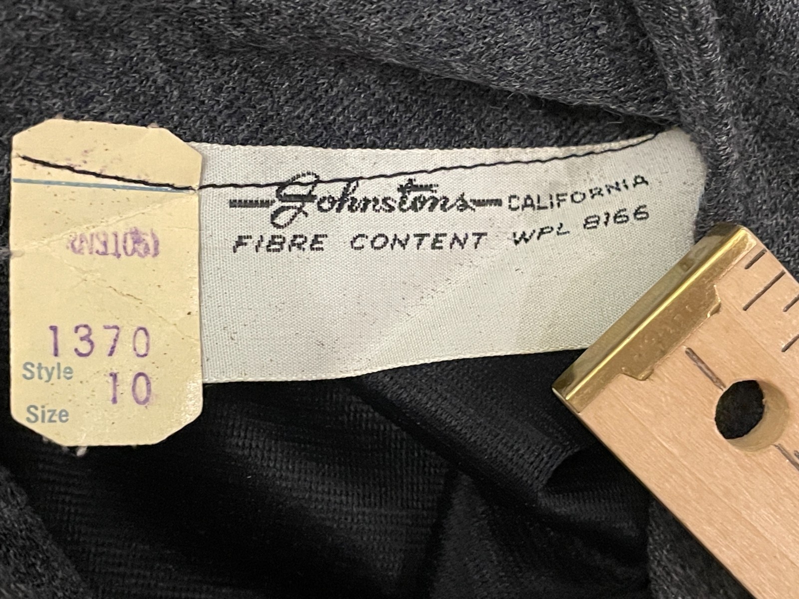 Vtg 1960s Johnstons California Wool Knit Gray Shift Dress-Women’s 10/Modern 4-6