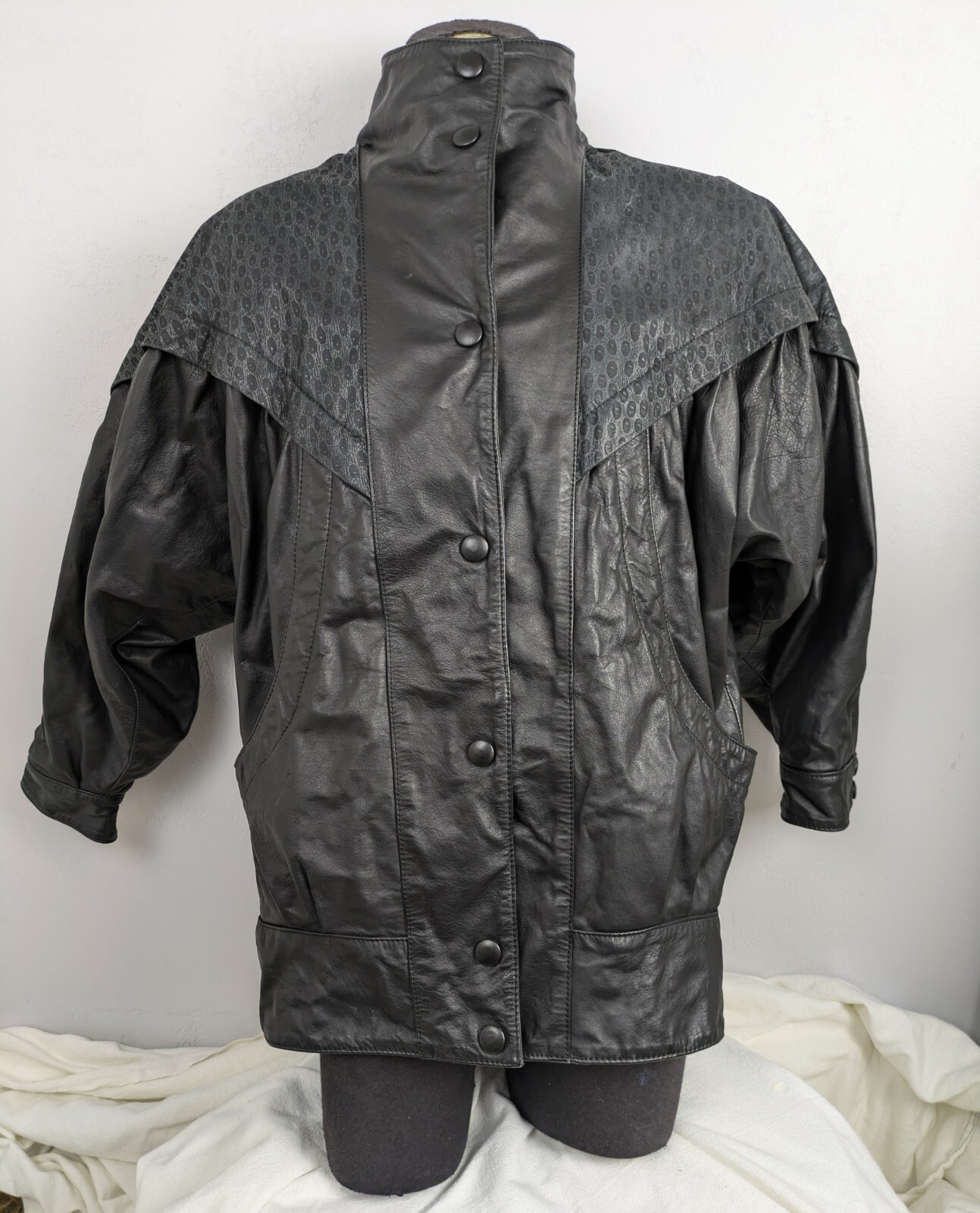 Womens Leather Leopard Print Black 80’s Jacket Size Med Bomber Biker Rocker