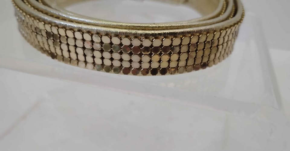 1970’s Women’s O/S Disco Gold Chainmail Metal Mesh Halter Top Belt & Purse 3 PCS