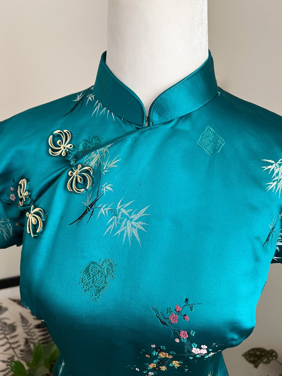 Vintage 1960’s Silk Blue Green Hue 60s Cheongsam Qipao Dress Floral Embroidery