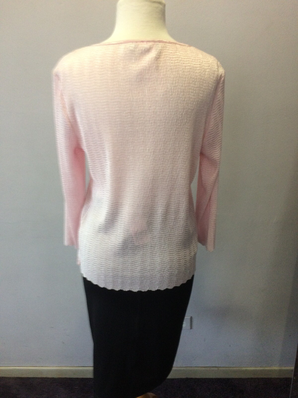 NWT Lana Lee Light Pink crinkle top. size medium, large and xlarge $29