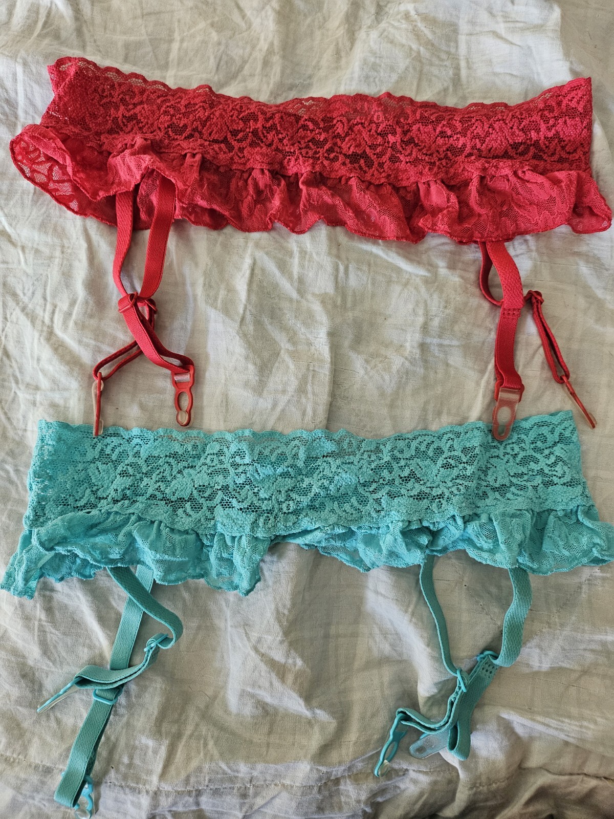 Sexy 4 Strap Garter Belt sz S – See Description – sold 5 or 1