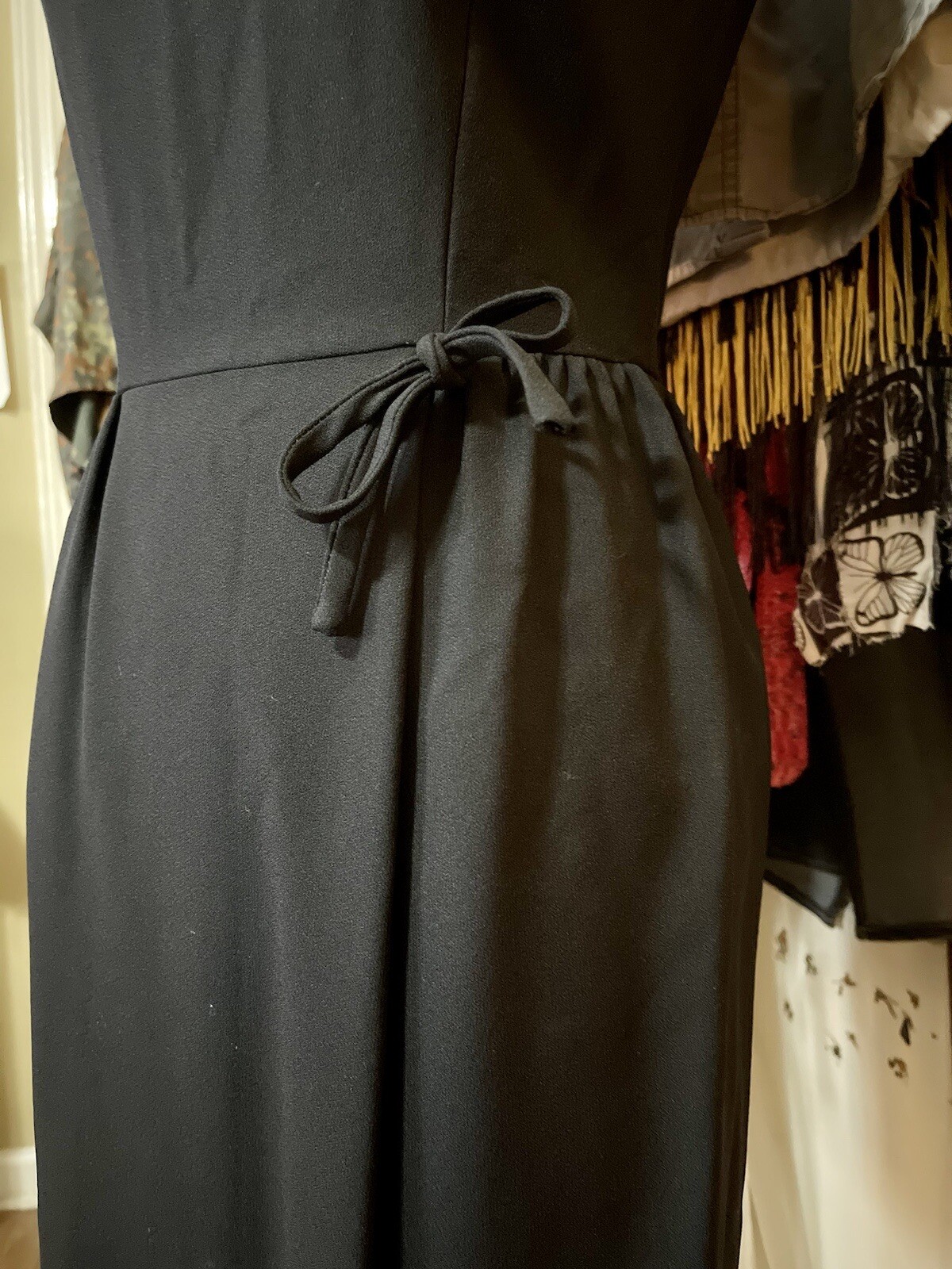 Helen Whiting 1950’s Vintage Audrey Hepburn Cocktail Sheath Dress Small