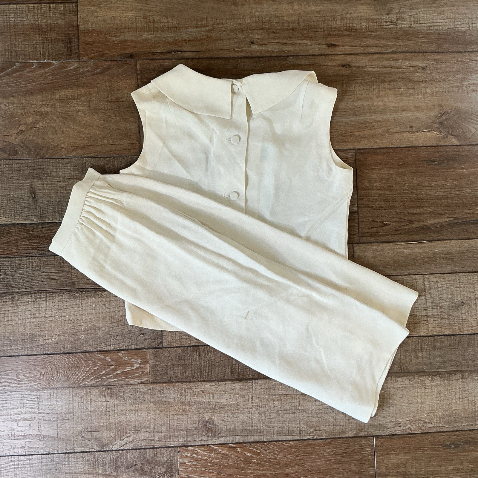 60s VINTAGE Majestic Cream 2-Pc Top Skirt Set Size 8/10 Peter Pan Collar #4602