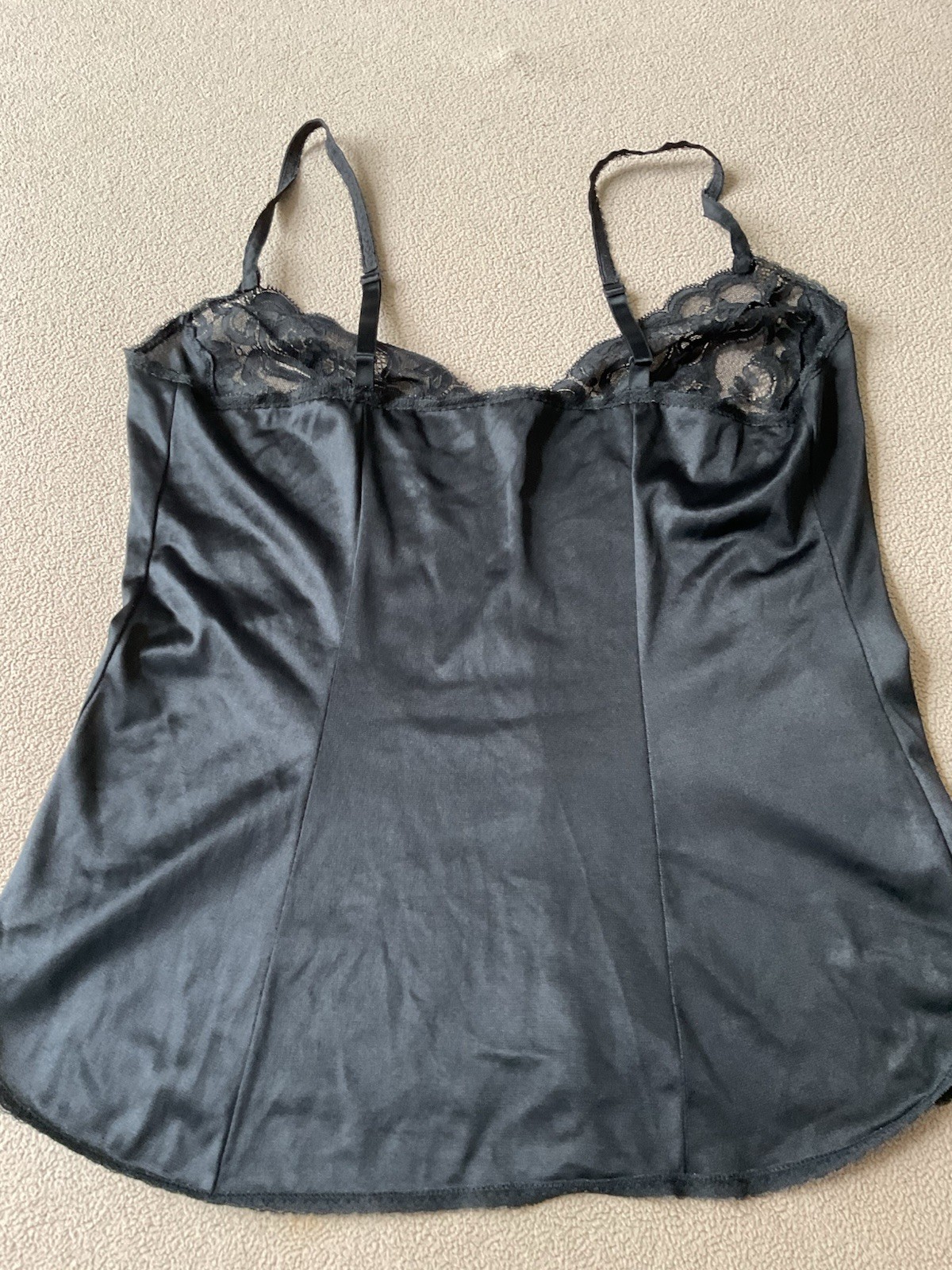 Vintage Vanity Fair Camisole Sz. 32 Black F2-27